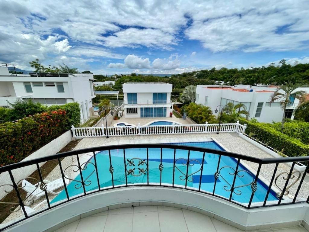 ESPECTACULAR Casa Quinta en Melgar