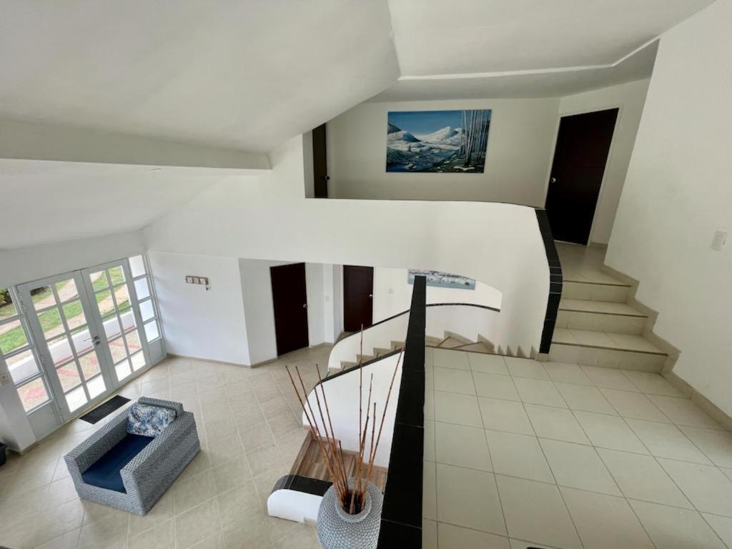 ESPECTACULAR Casa Quinta en Melgar