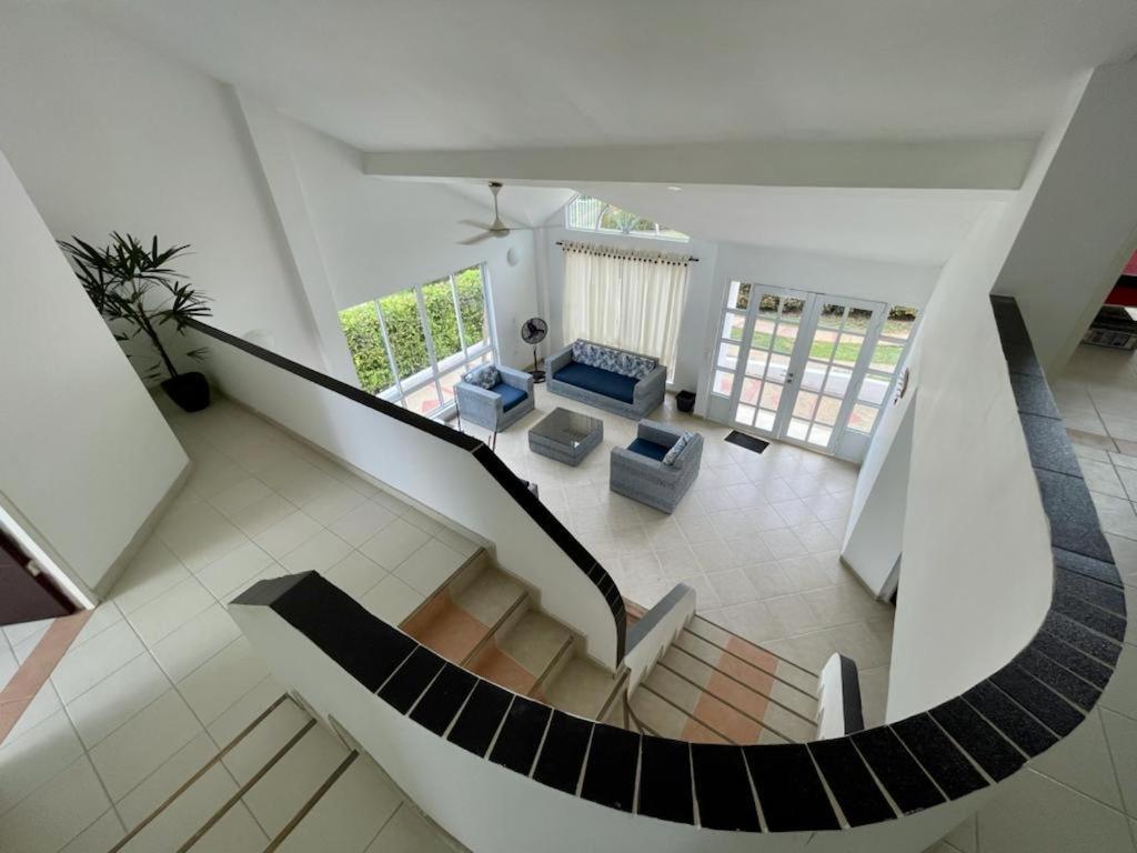 ESPECTACULAR Casa Quinta en Melgar