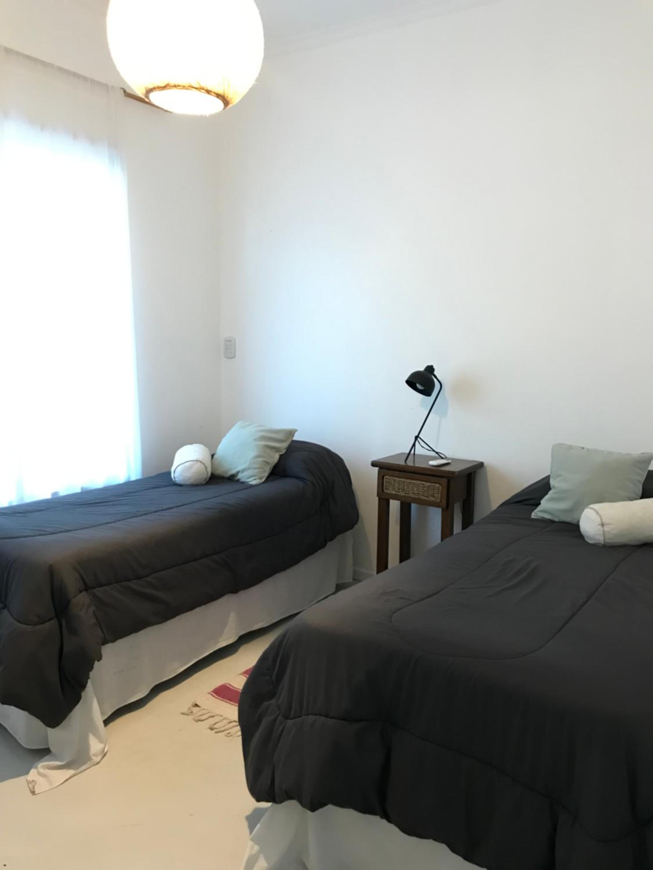 Casona alegre con pileta y patio