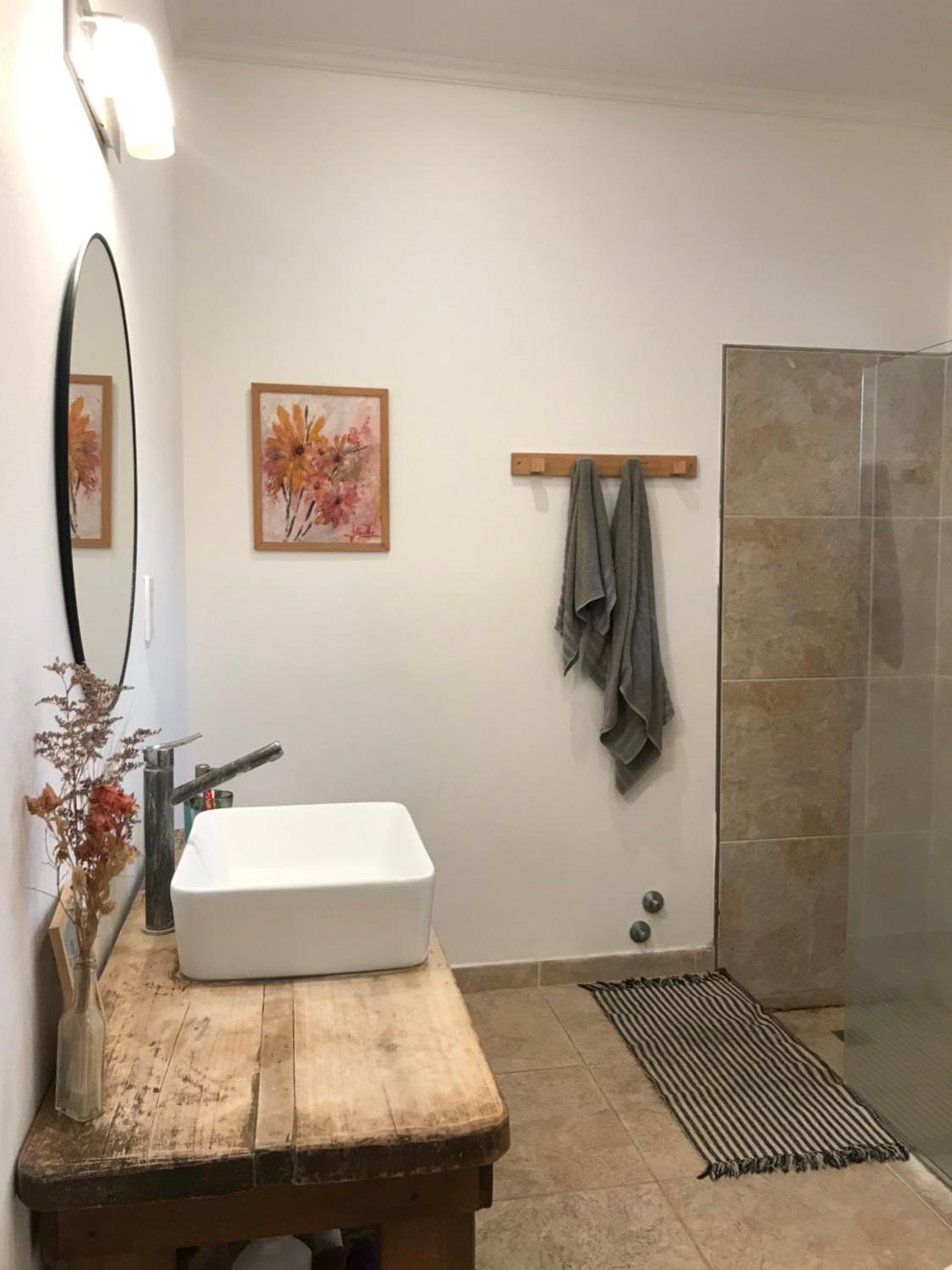 Casona alegre con pileta y patio