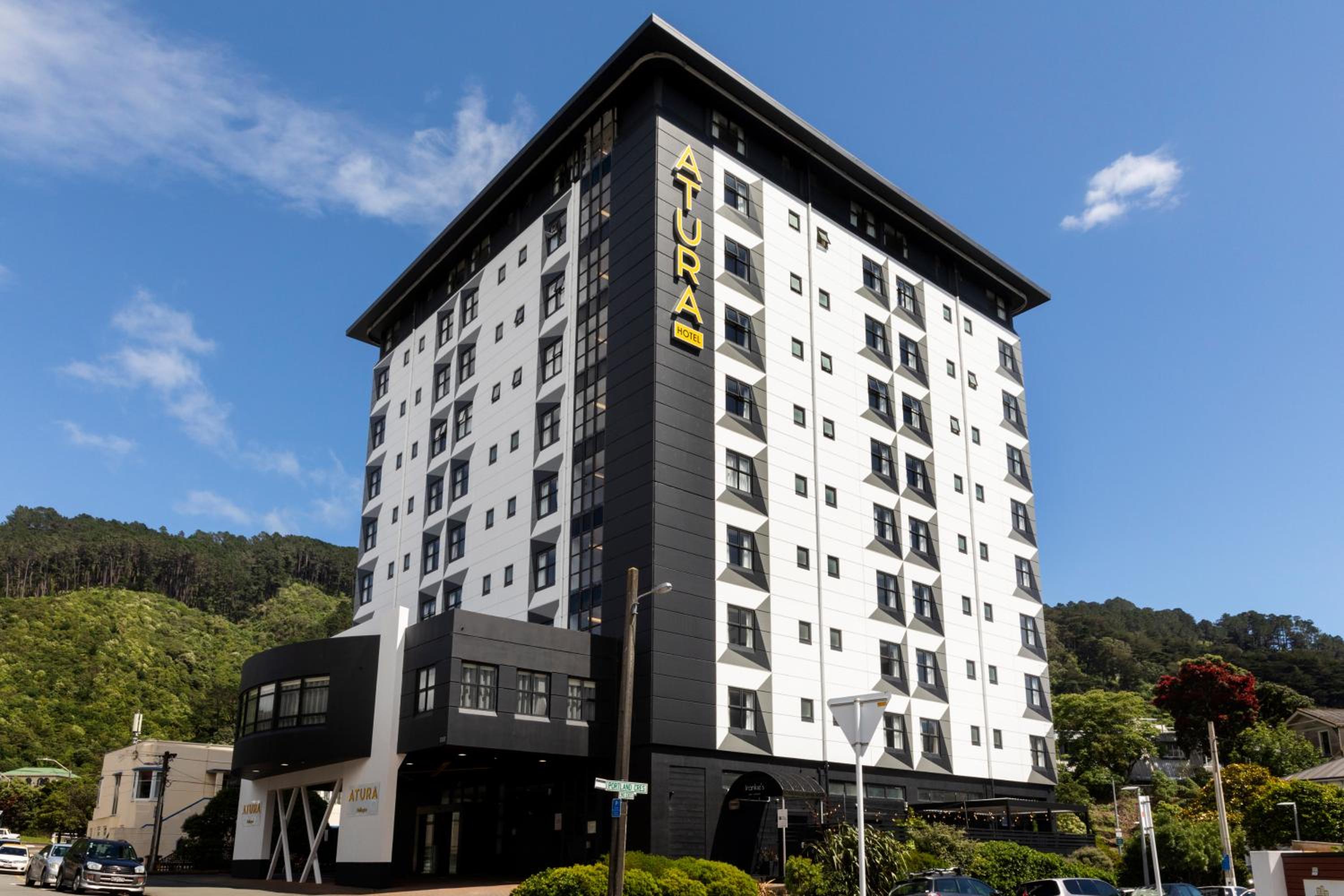 Hotel Atura Wellington - Image 1