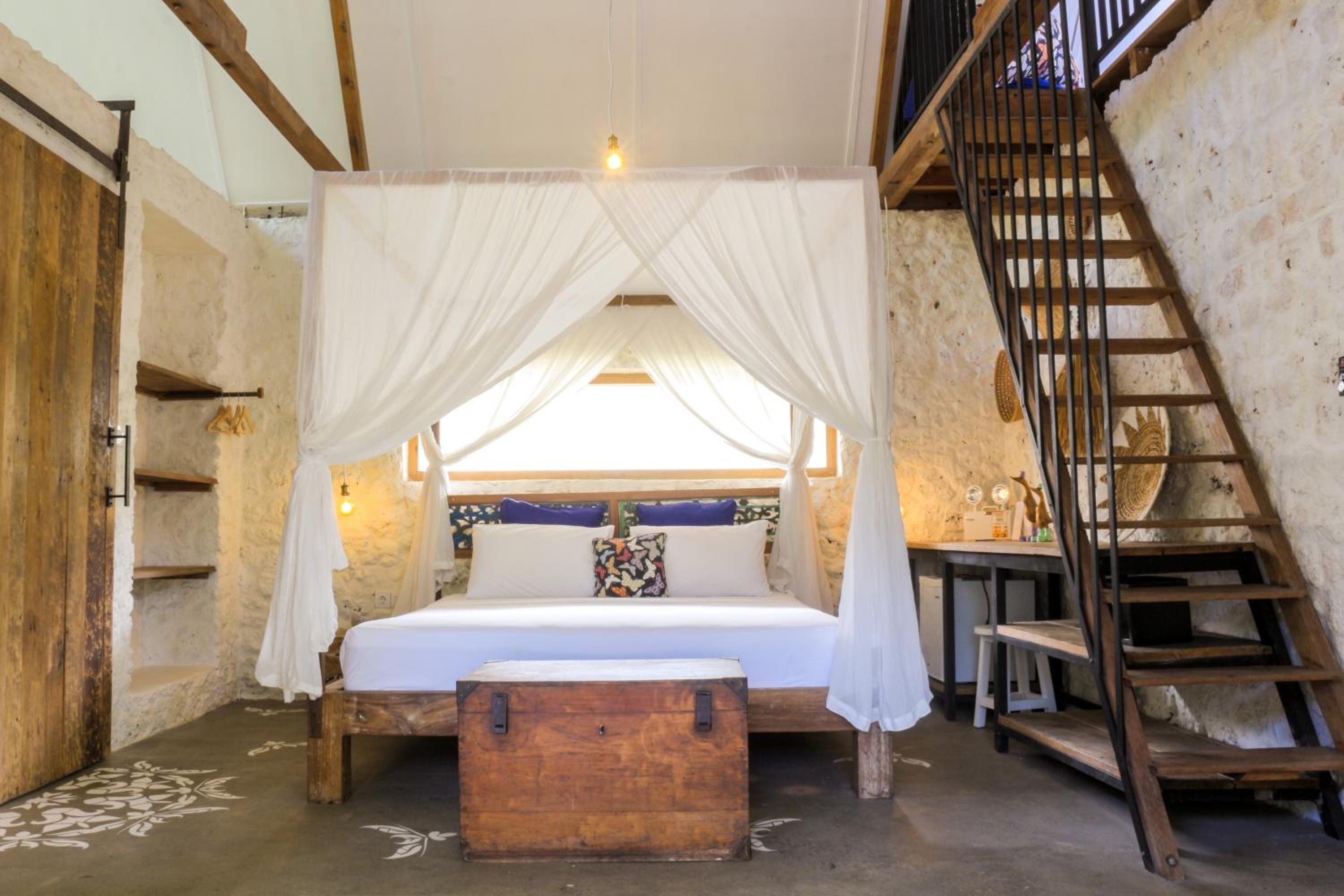 Chanteak Bali - Stone House 3 view 2