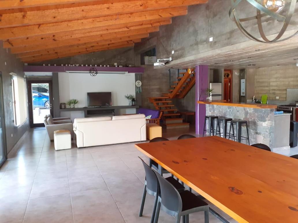 Hermosa casa con pileta asador patio de fuego