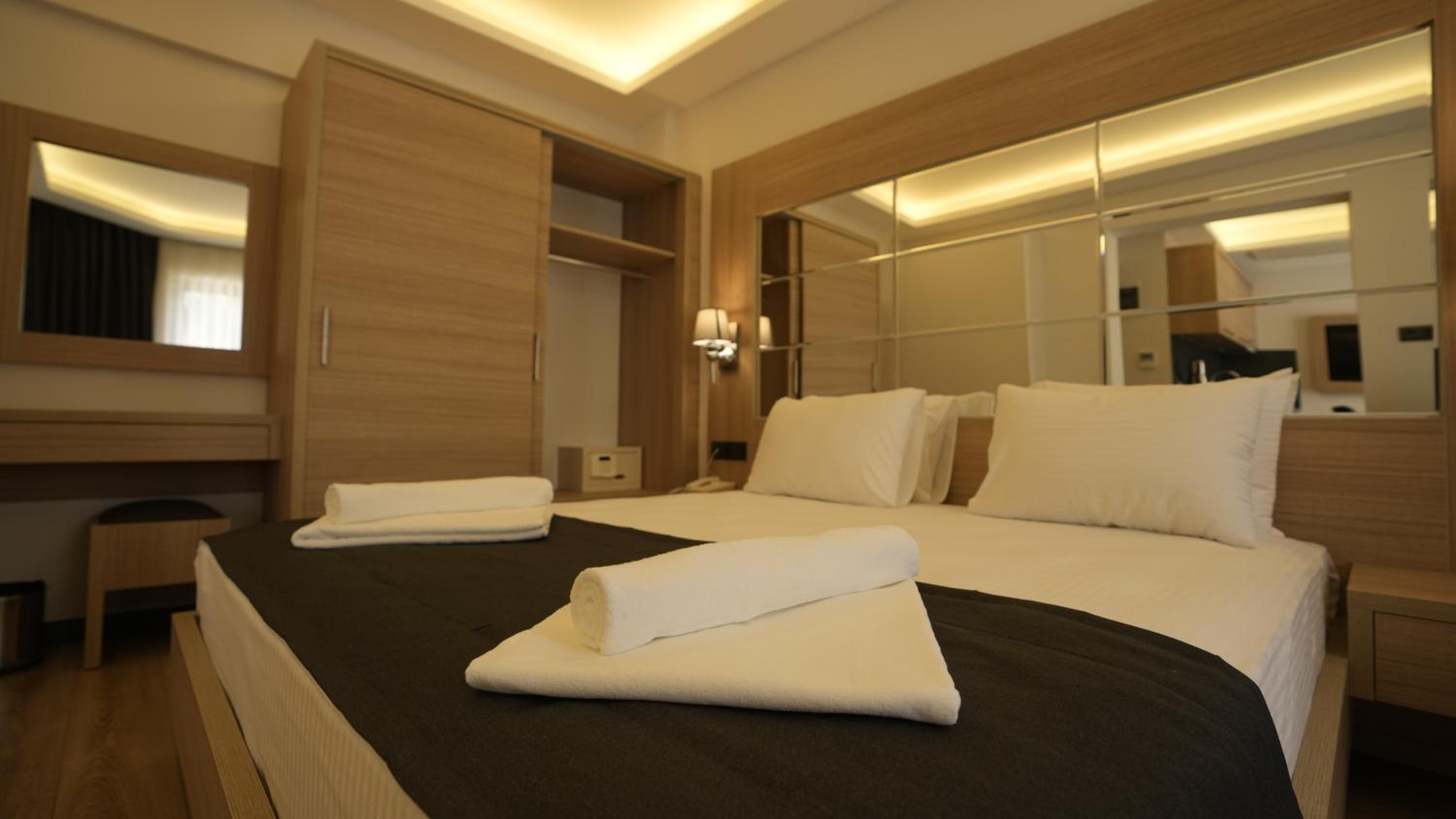 Alesta Seaside Residence - Image 18