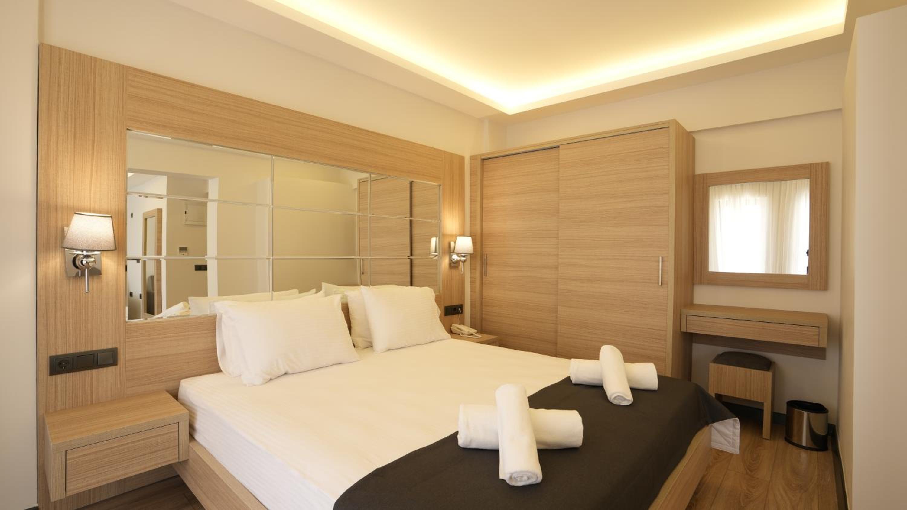 Alesta Seaside Residence - Image 46