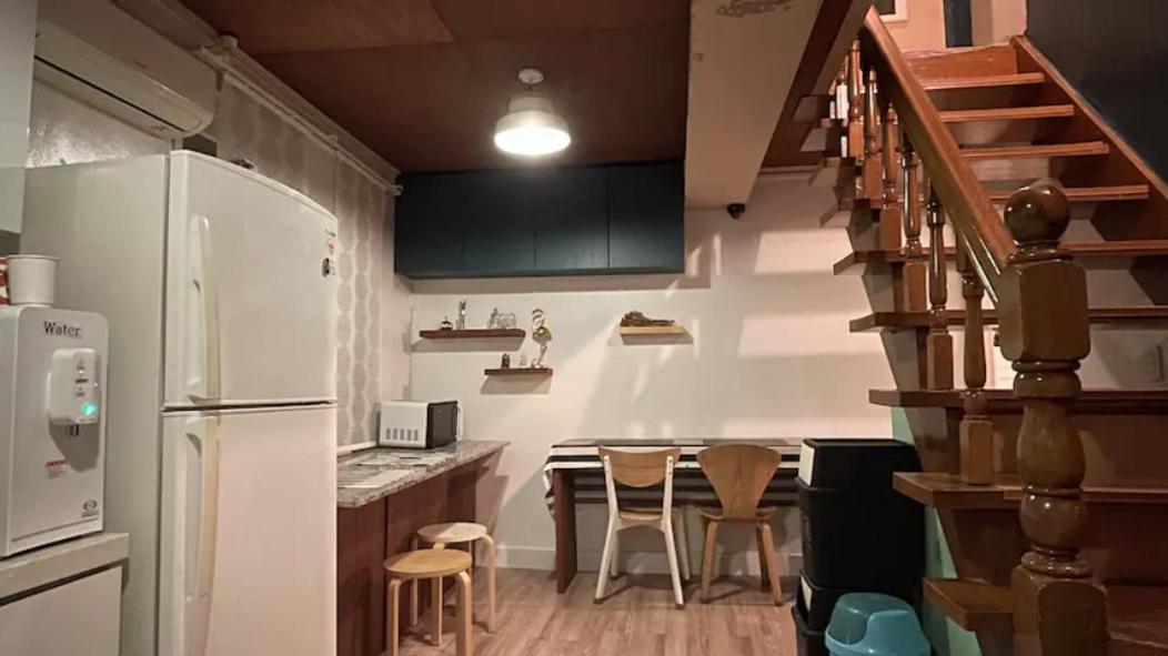 SISnBRO Guesthouse