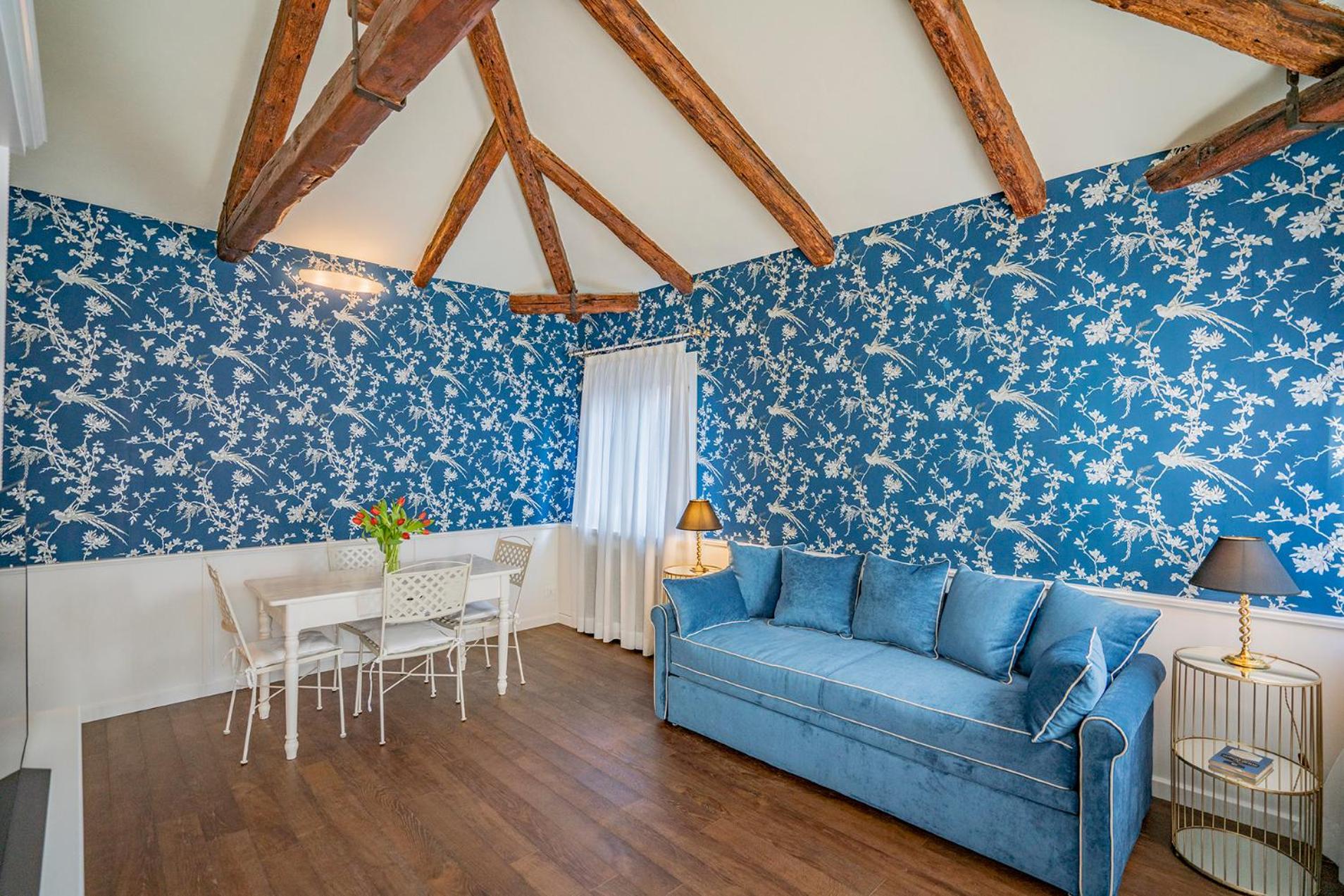 Lo Squero 3 Apartment with Balcony in Dorsoduro