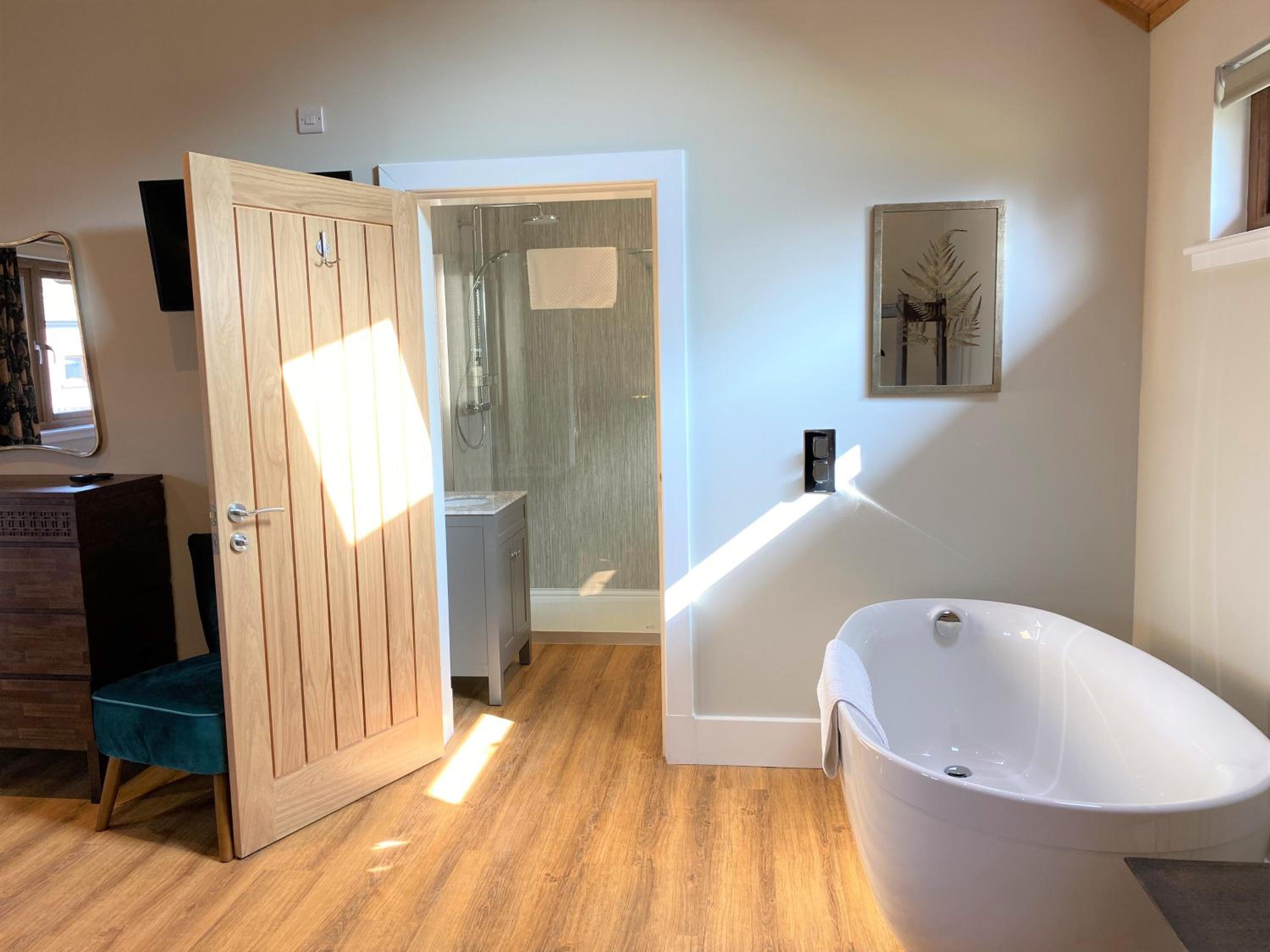 Partridge Lodge with Hot Tub view 3