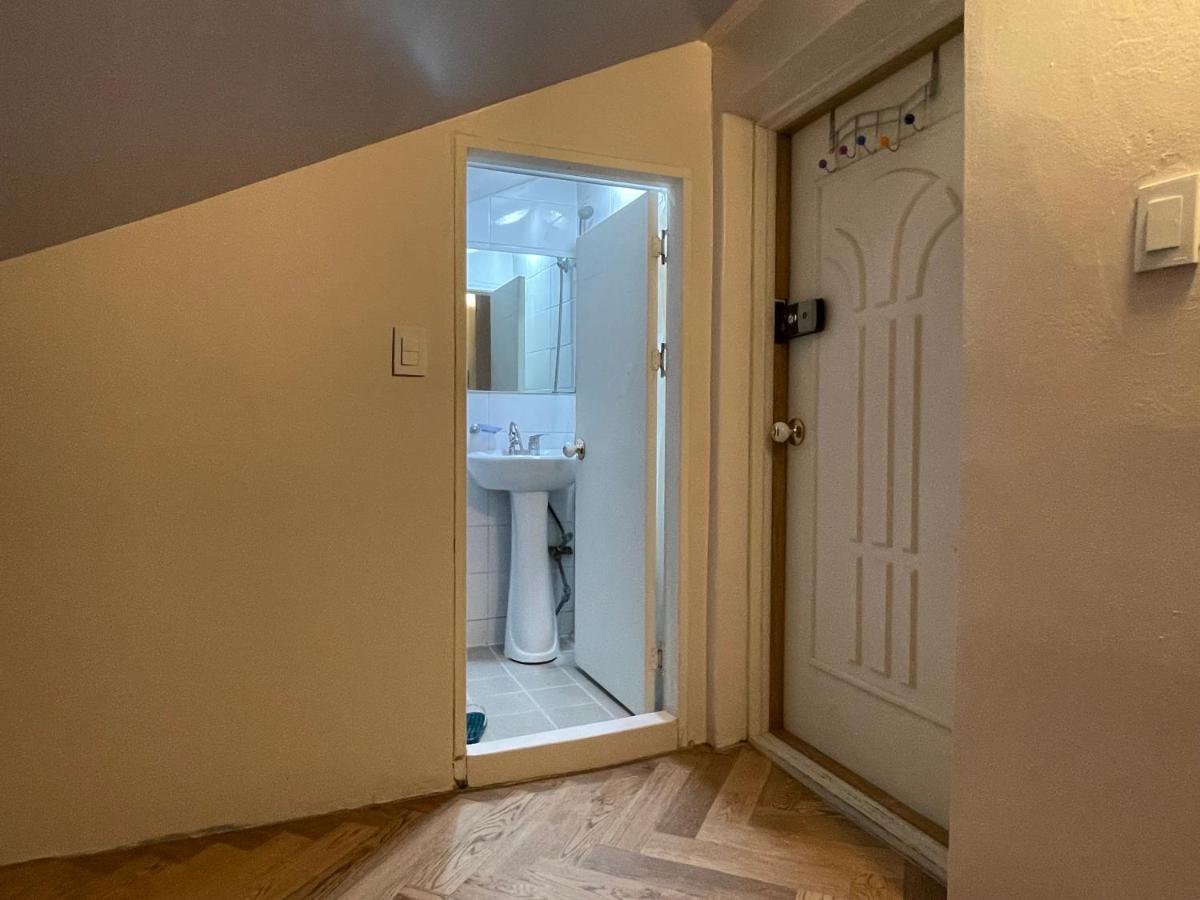 SISnBRO Guesthouse