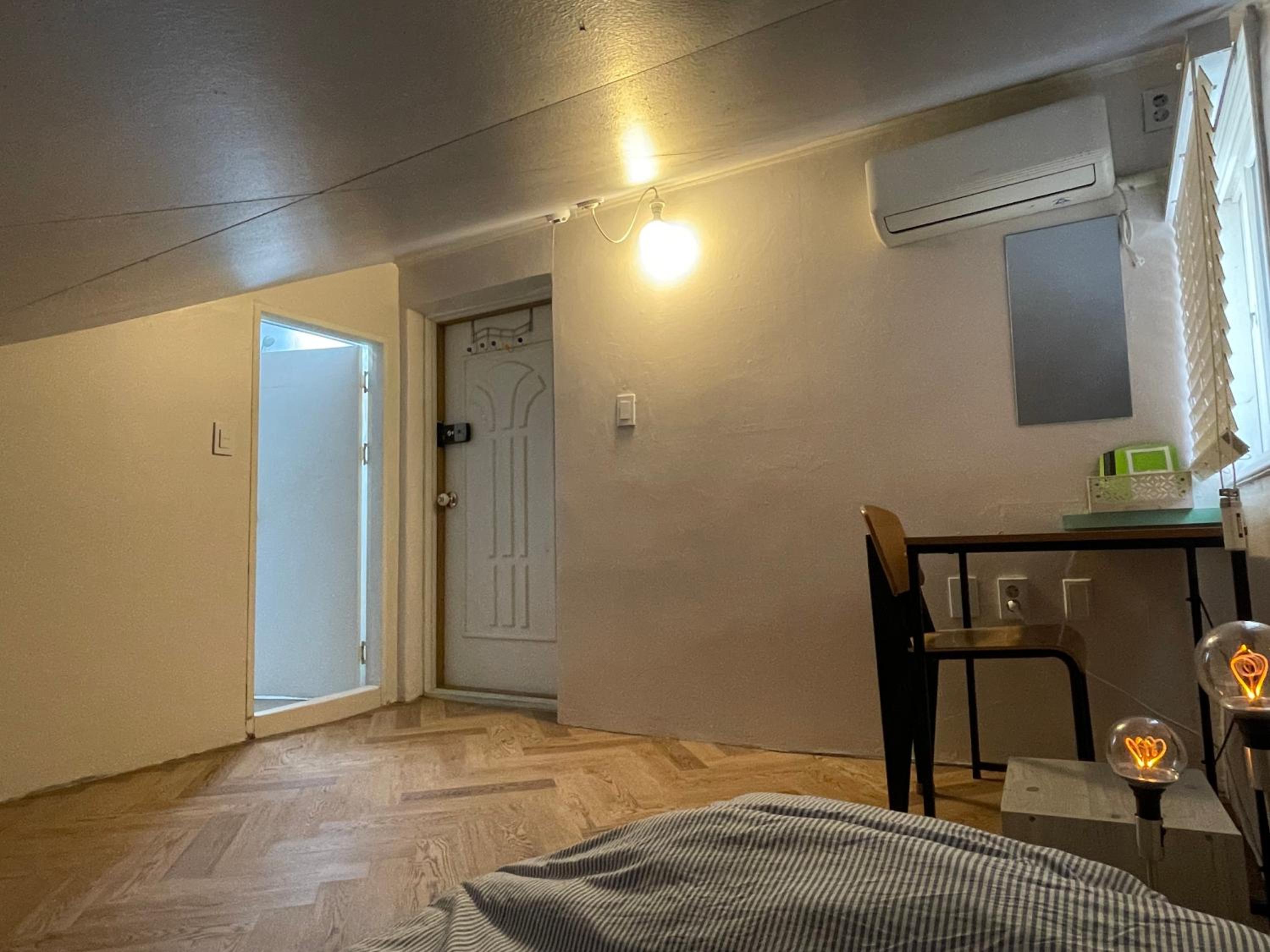 SISnBRO Guesthouse