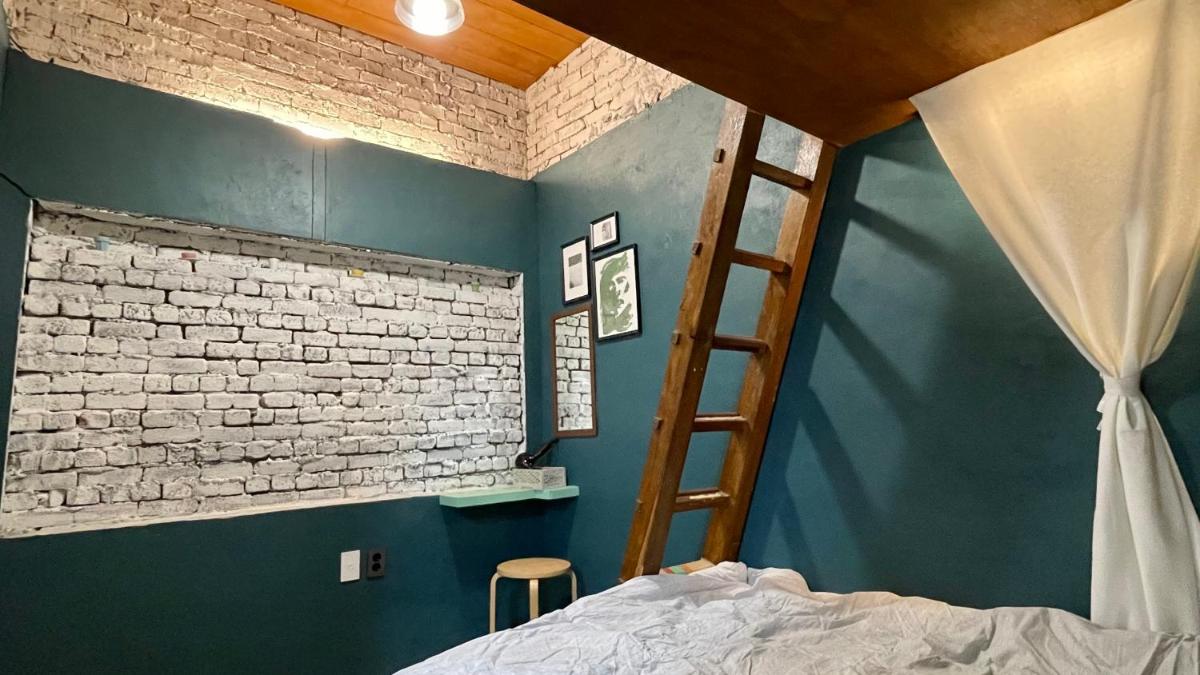 SISnBRO Guesthouse