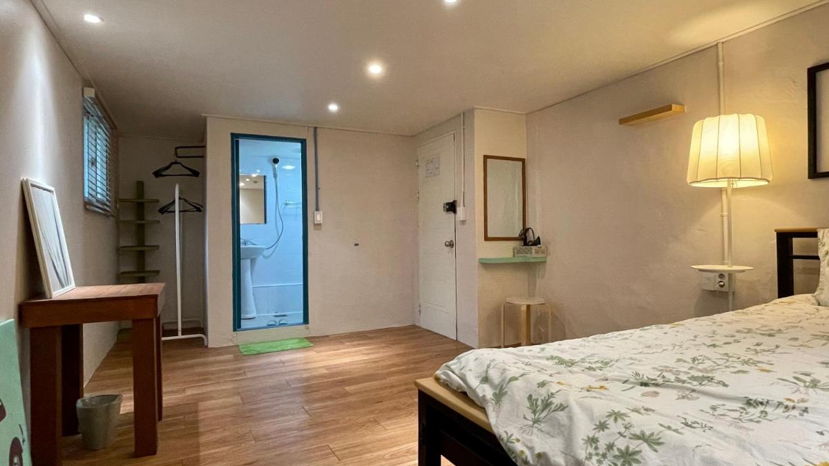 SISnBRO Guesthouse