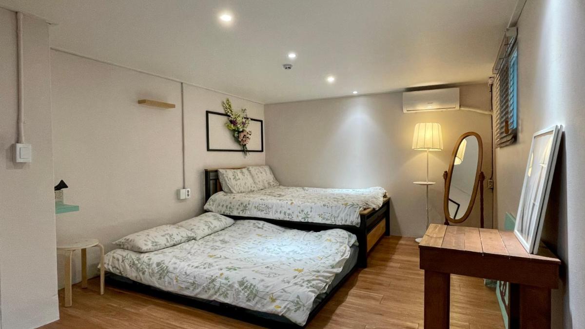 SISnBRO Guesthouse