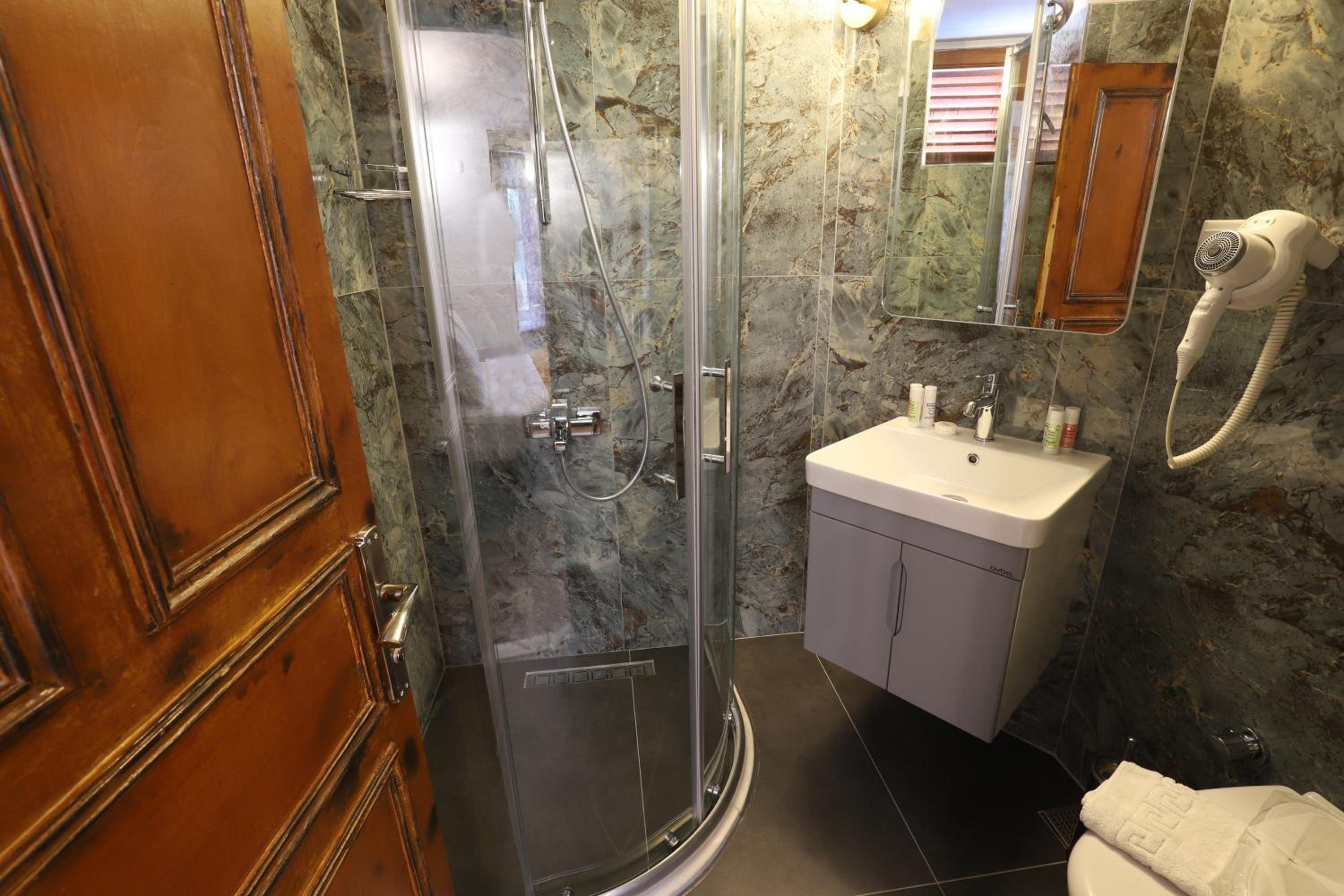 White Garden Hotel-Adult Only - Image 34