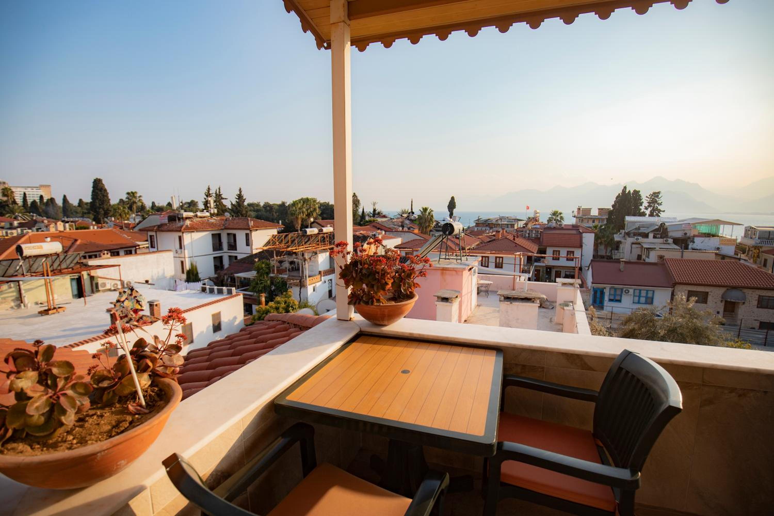 White Garden Hotel-Adult Only - Image 10