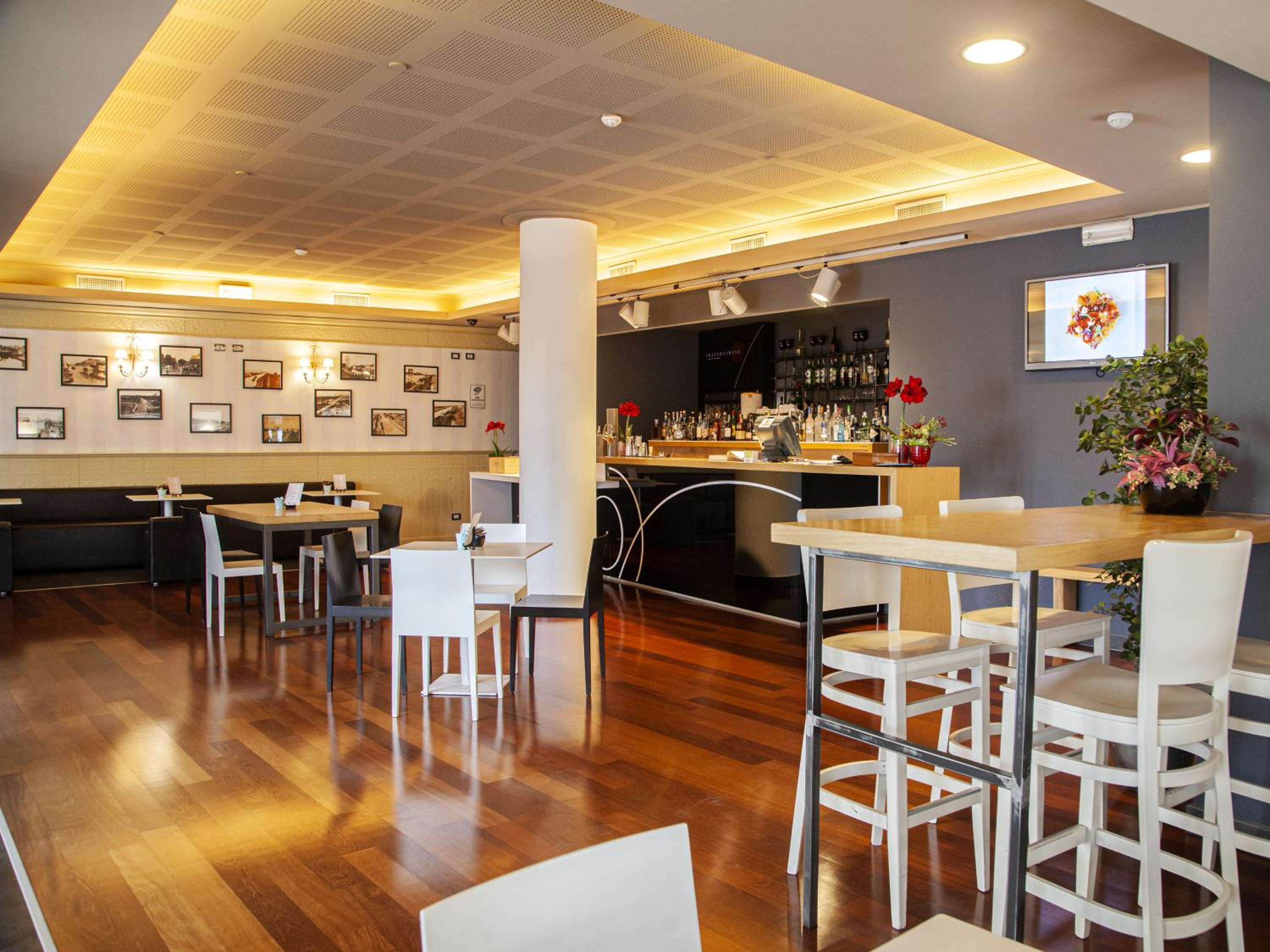 Hotel Tiber Rooftop & Wellness