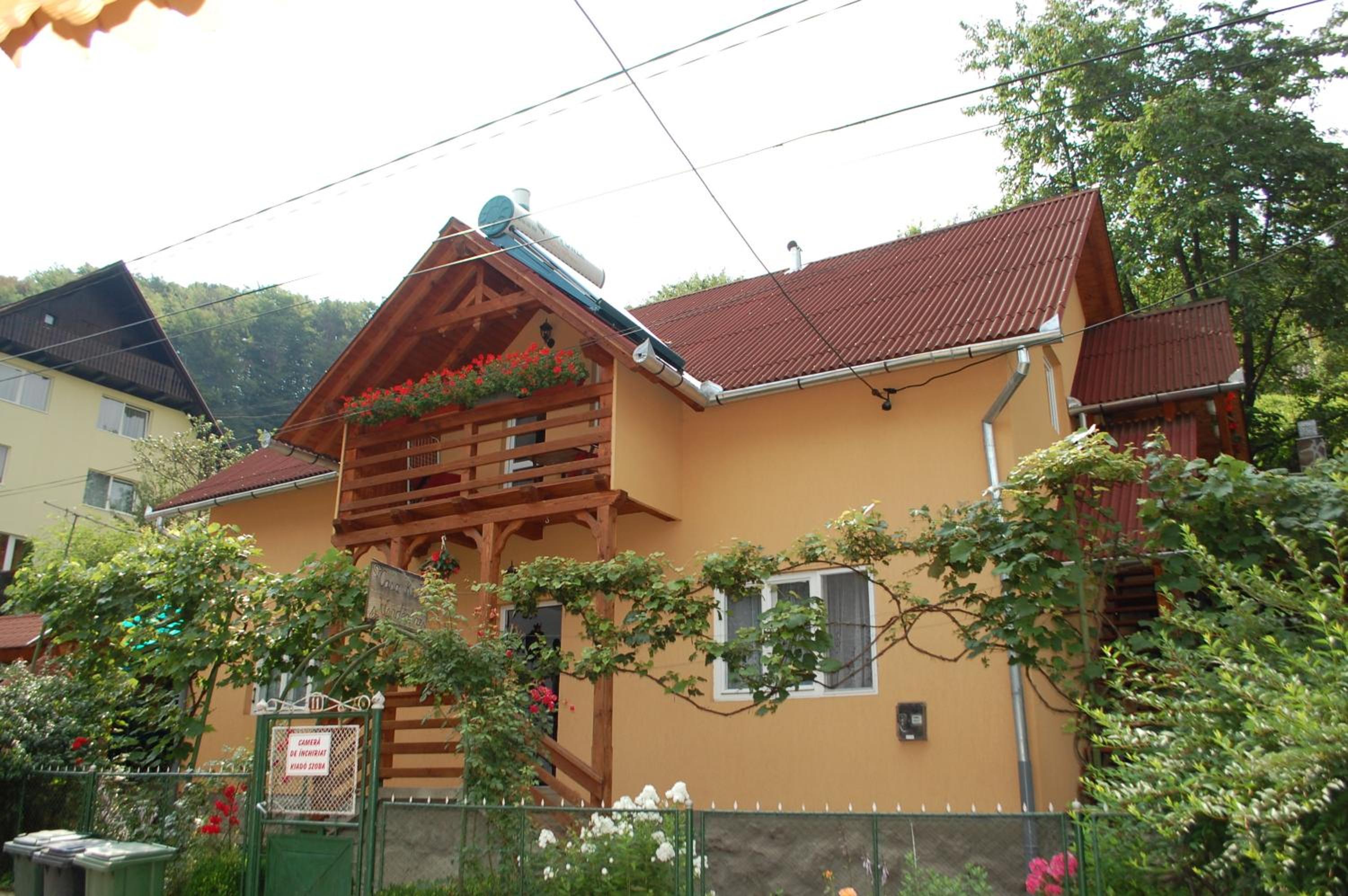 Casa Kiss view 5