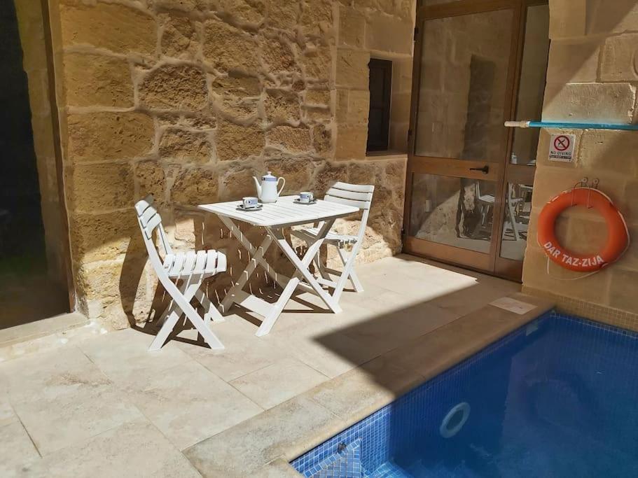 Charming house of character with pool and jacuzzi view 5