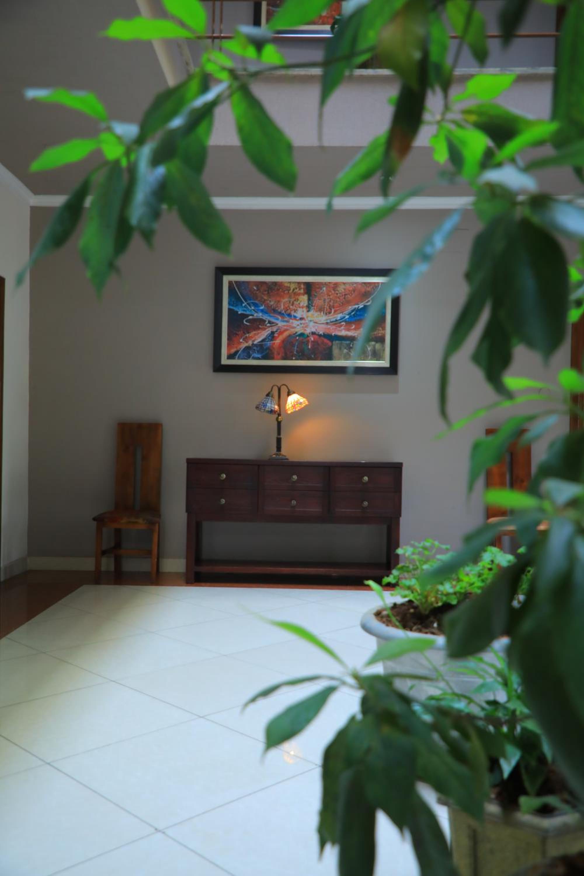 Victoria Hotel Apartment