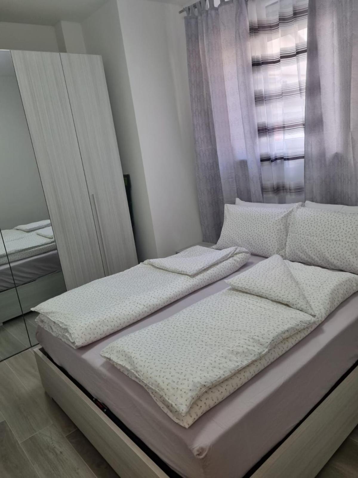 Junior Deluxe 3 en Merano — bedroom