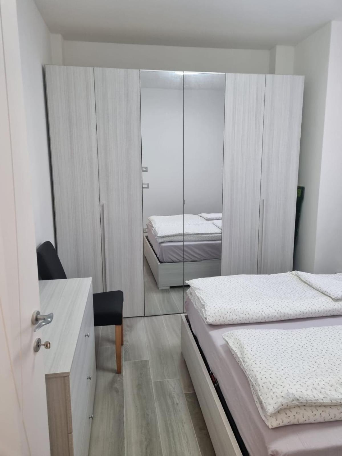 Junior Deluxe 3 en Merano — bedroom