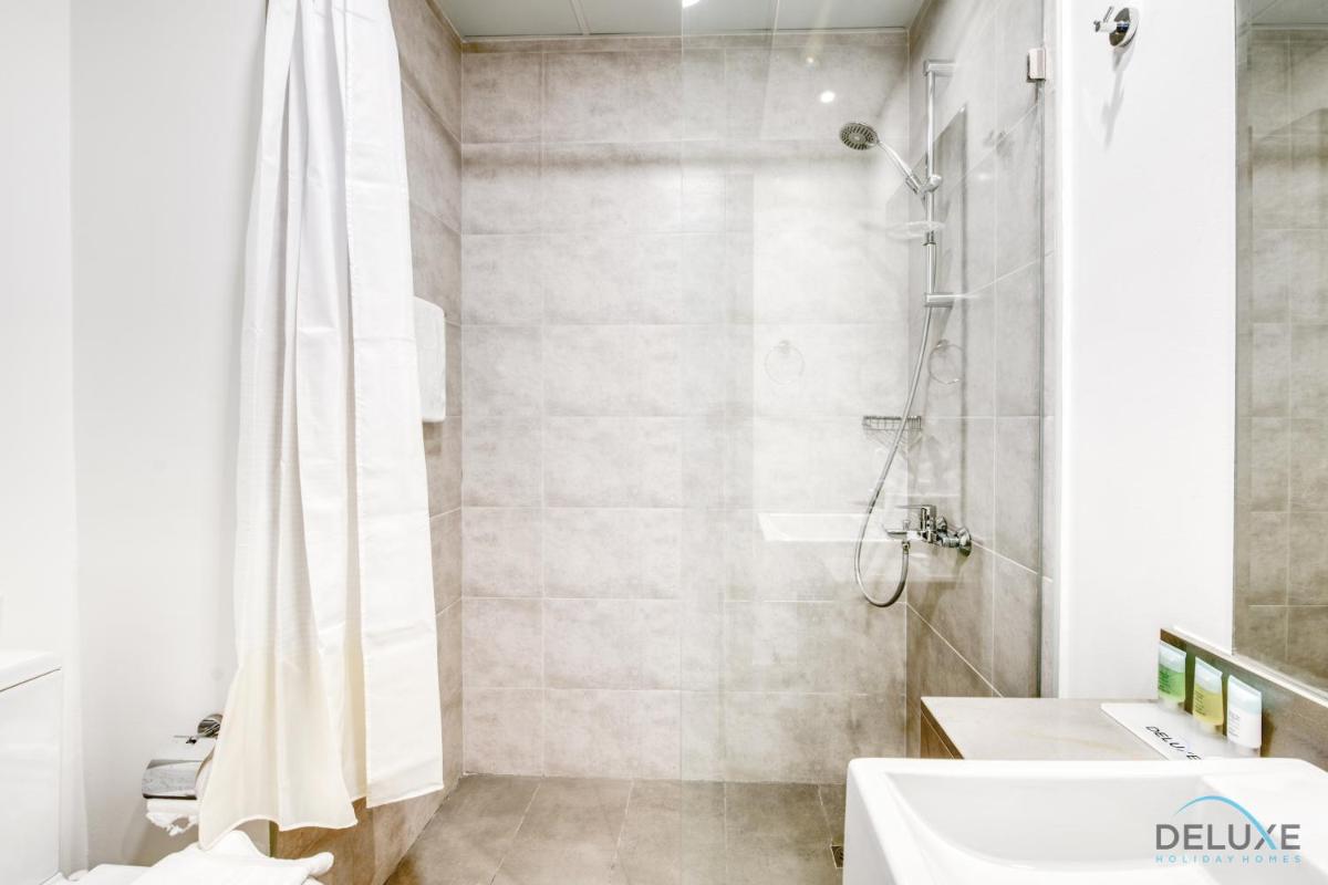 Cheerful 1BR at Bloom Tower B JVC By Deluxe Holiday Homes