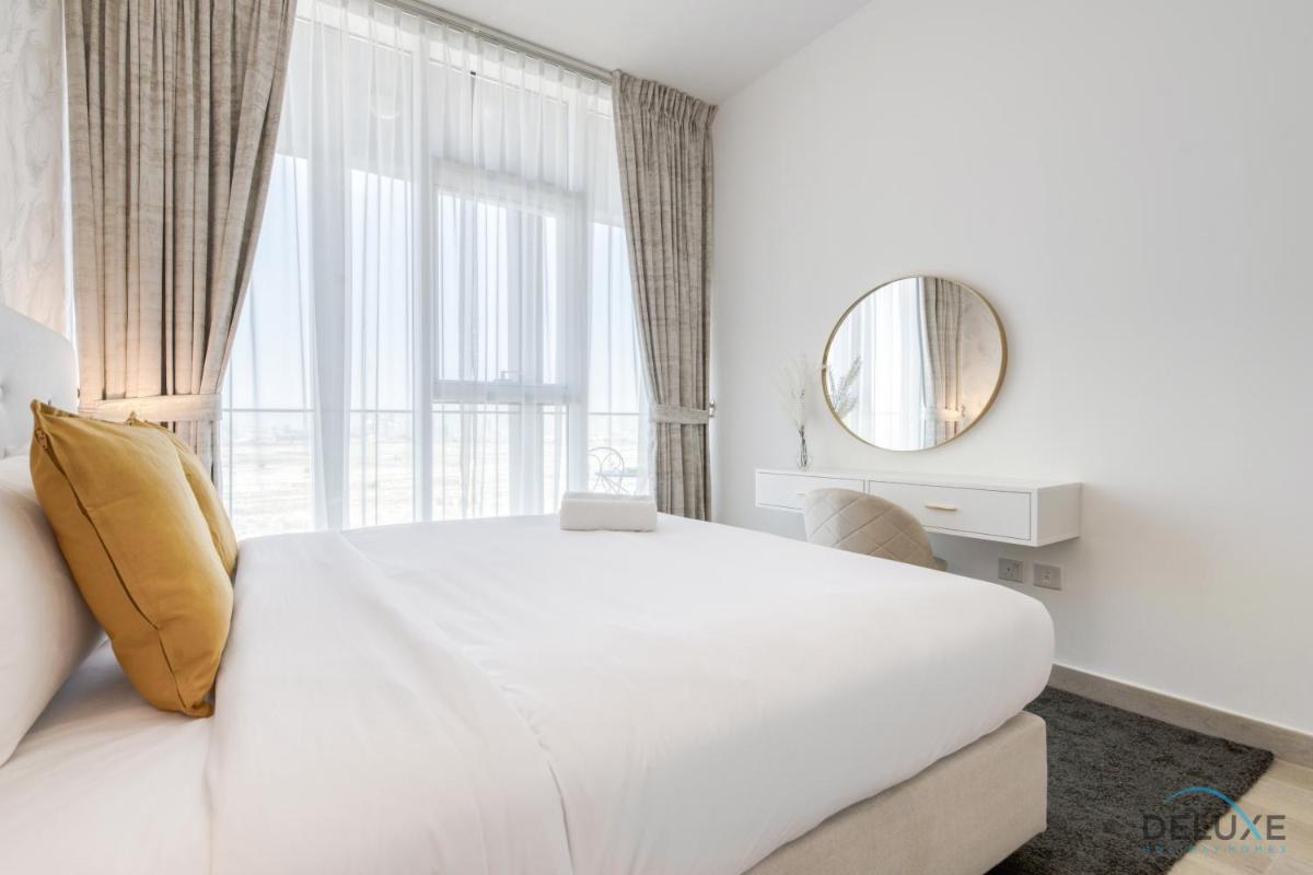 Cheerful 1BR at Bloom Tower B JVC By Deluxe Holiday Homes