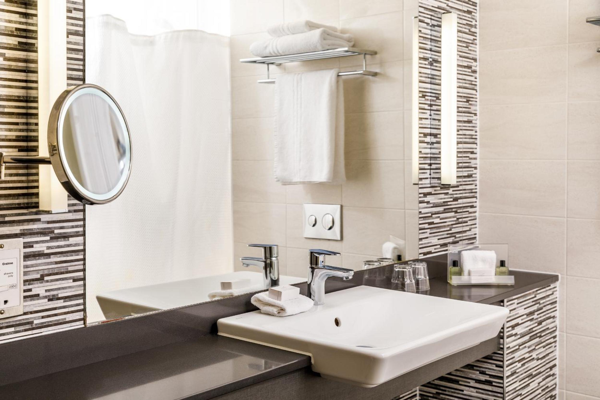 Darlington Vacations - Holiday Inn Darlington - NORTH A1M, JCT.59, an IHG Hotel - Property Image 29