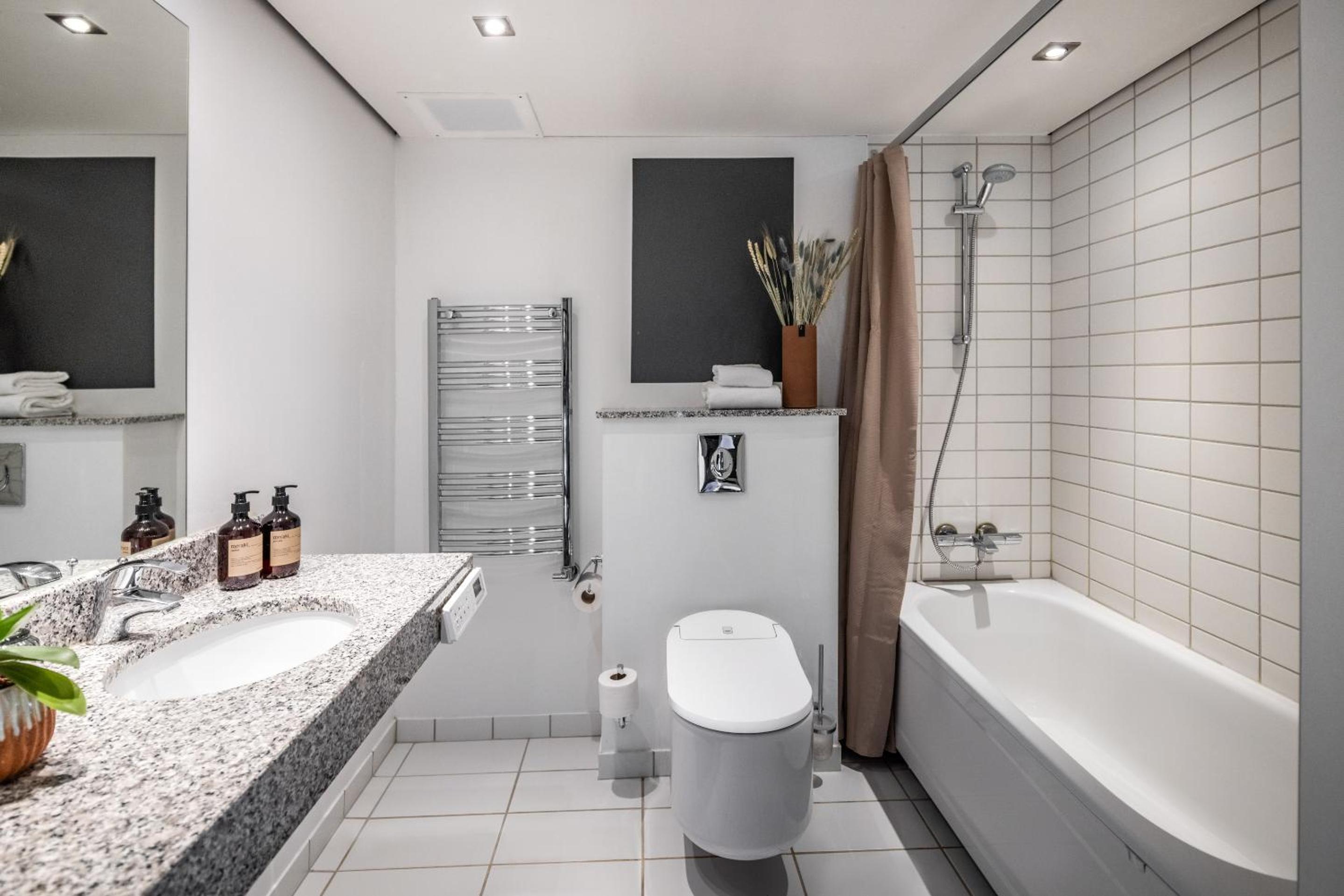 Aalborg Vacations - Pier 5 Hotel - Property Image 56
