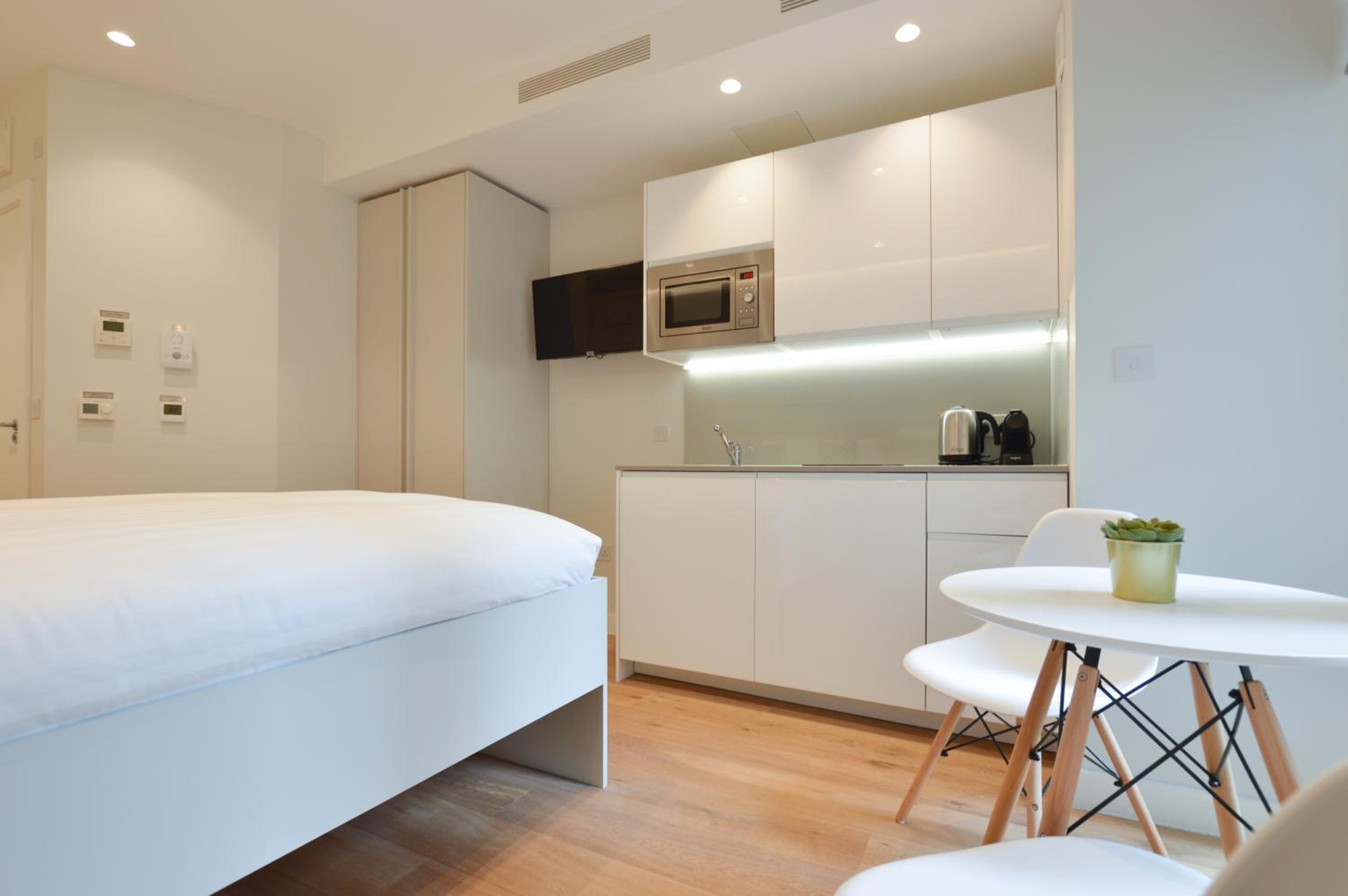 StayPrime Kensington Serviced Apartments