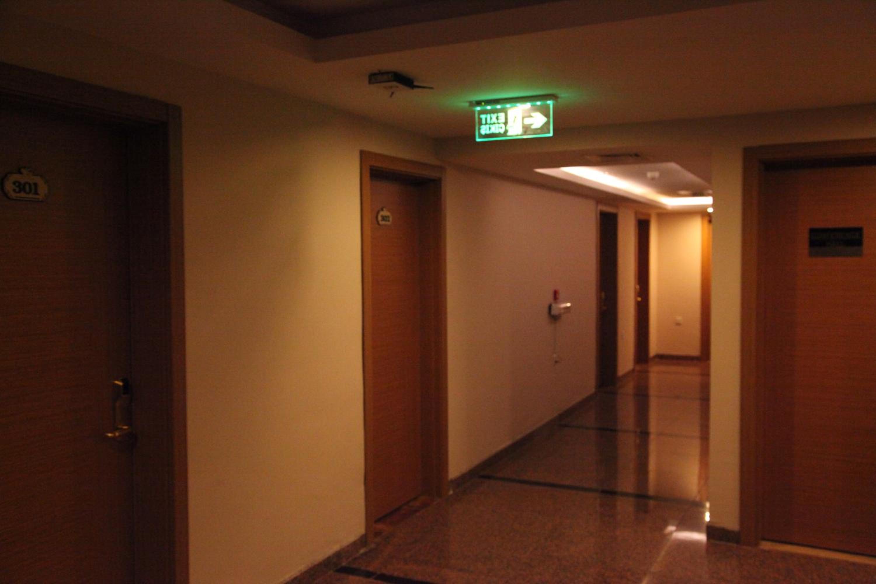 Photo 37