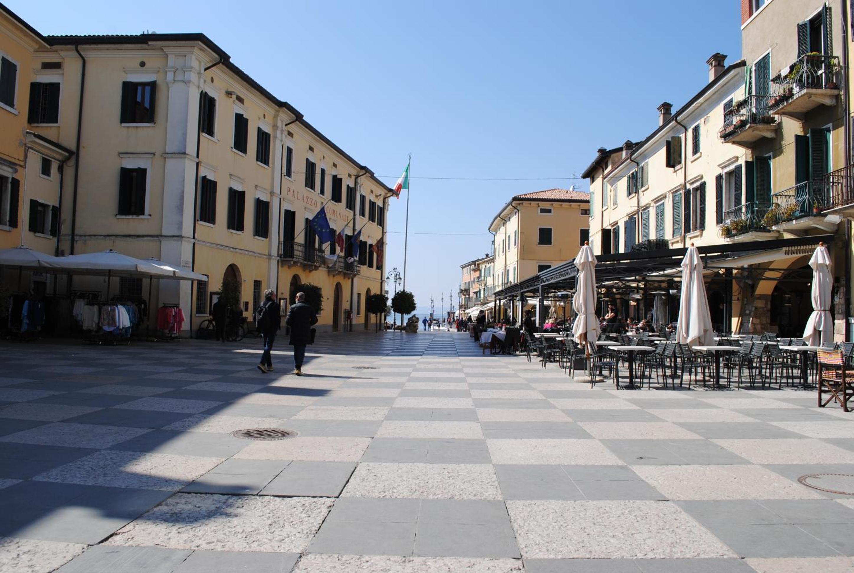Dreaming Lazise