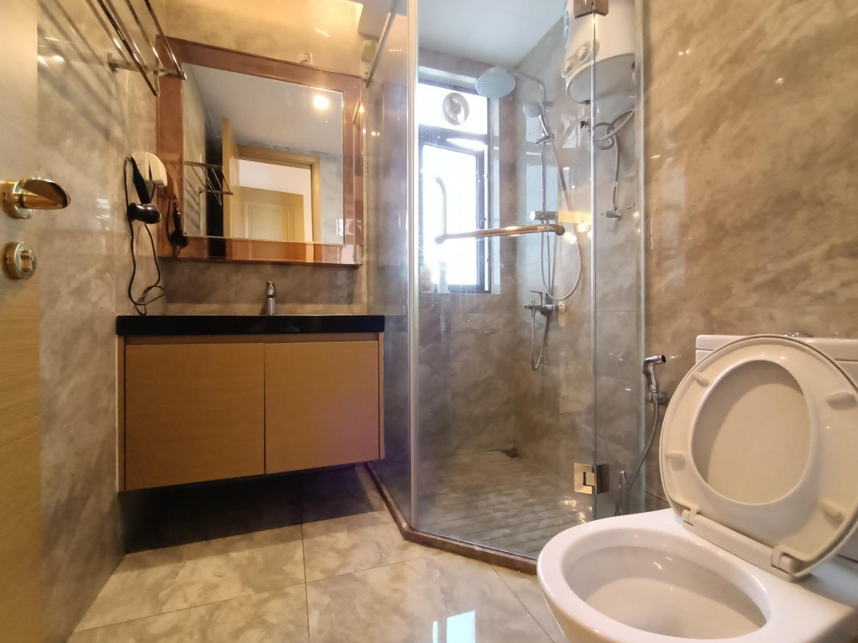 R&F princess cove Luxury home stay 3bed 2bath