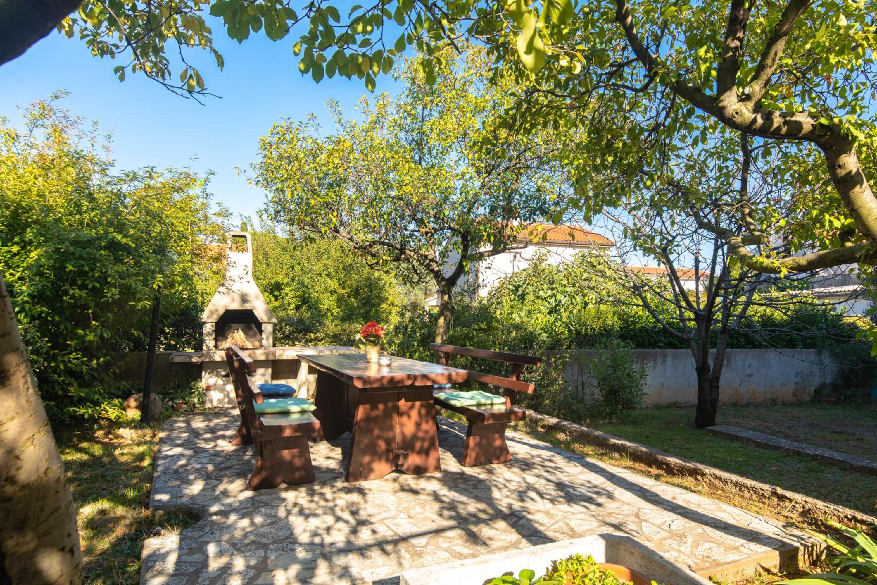 2-Bedroom Krk Apartment - Near Krk Beaches & Town! view 2