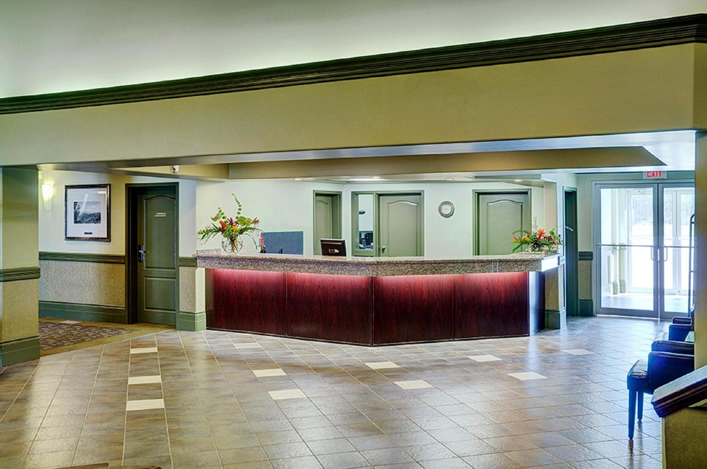 Edson Vacations - Nova Inn Edson - Property Image 6
