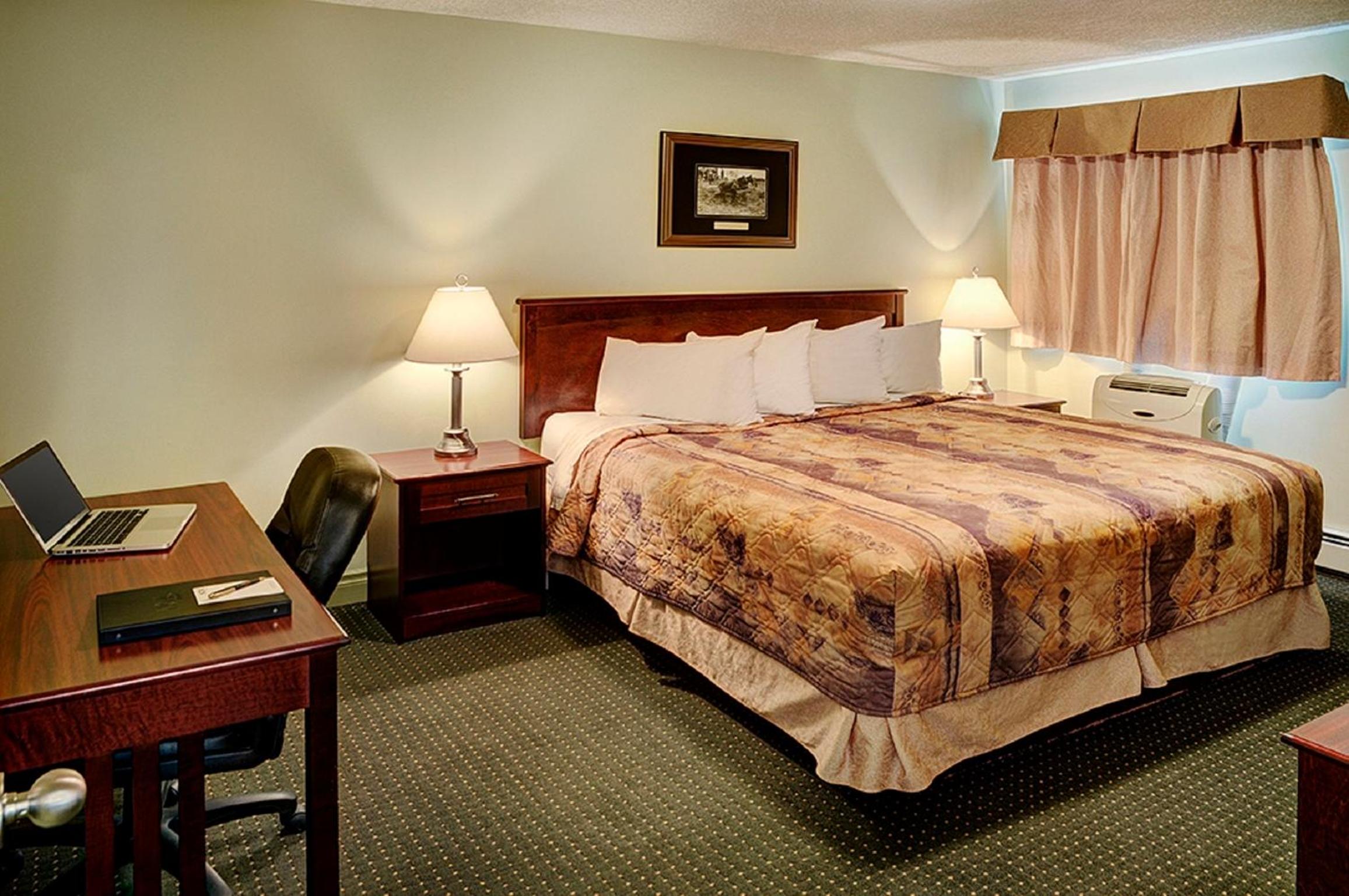 Edson Vacations - Nova Inn Edson - Property Image 9