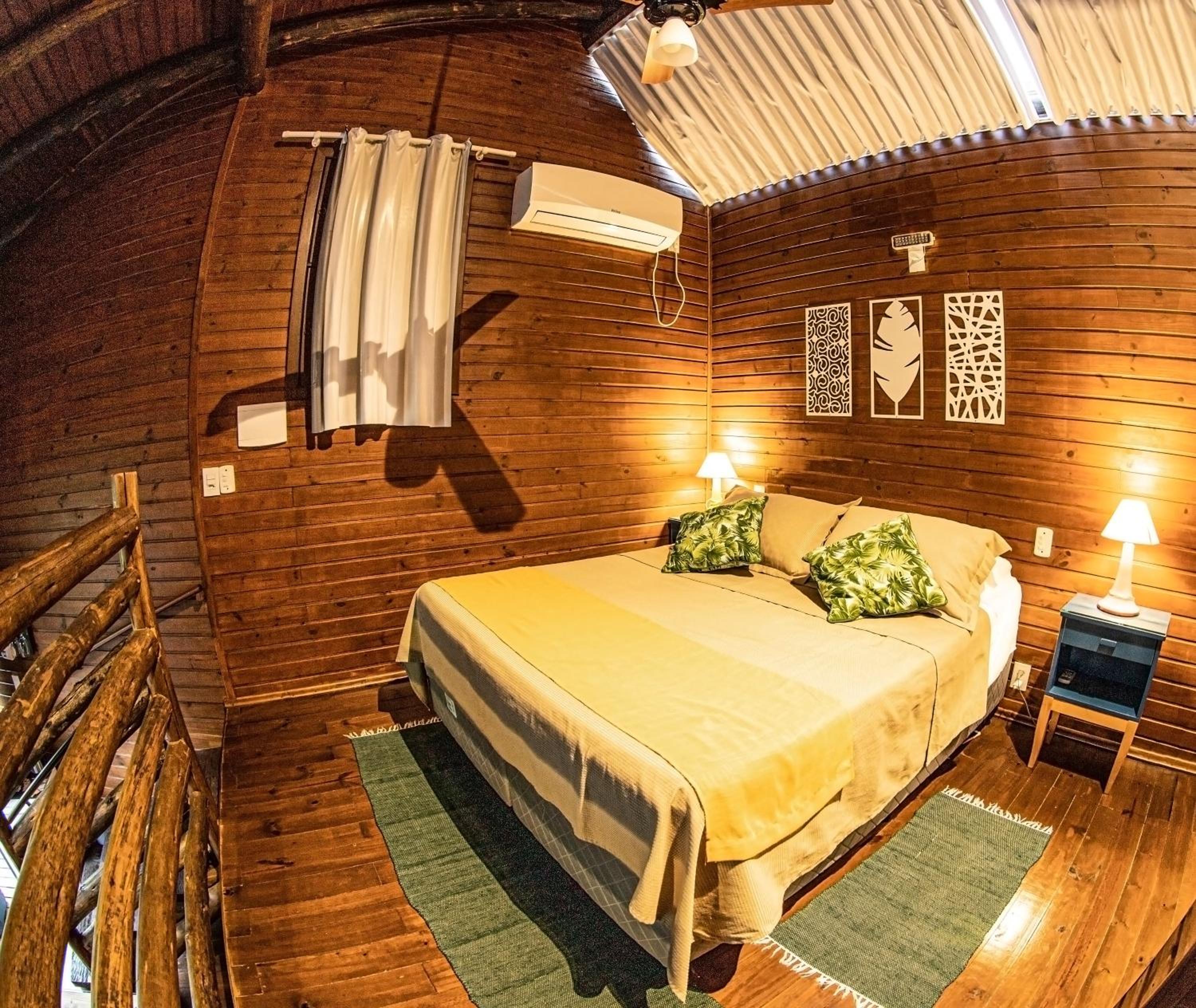 Cachoeira dos Borges Cabanas e Parque