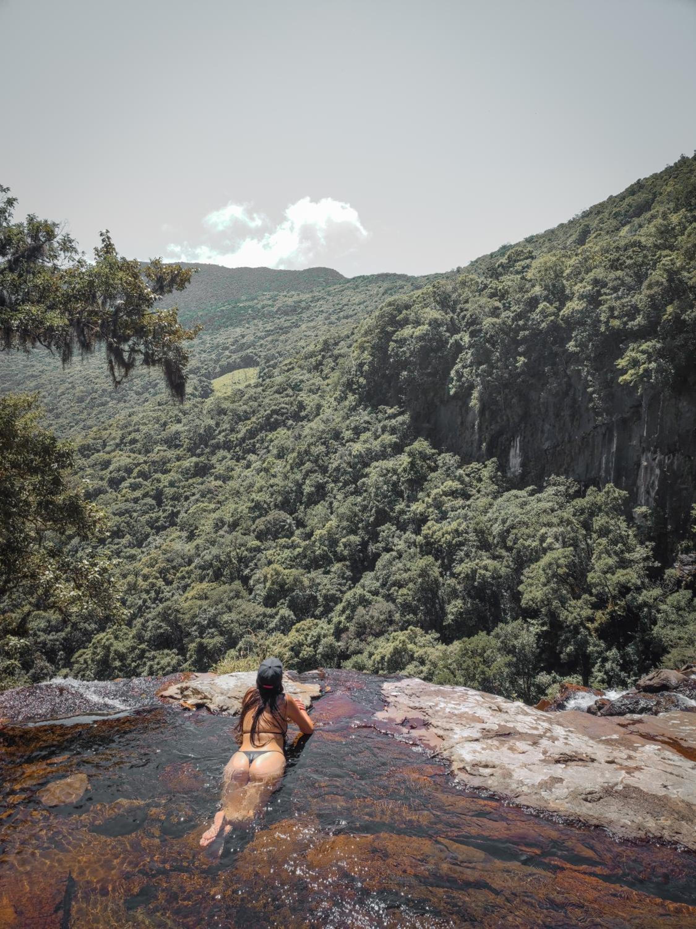 Cachoeira dos Borges Cabanas e Parque