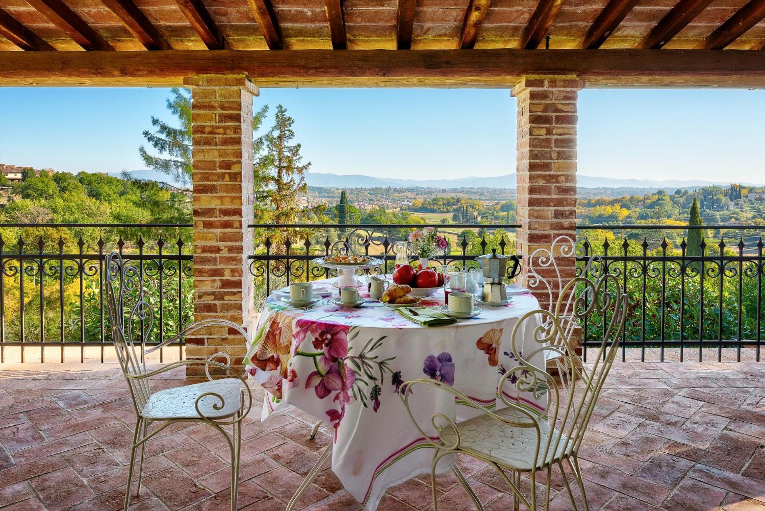 Villa Maria view 3