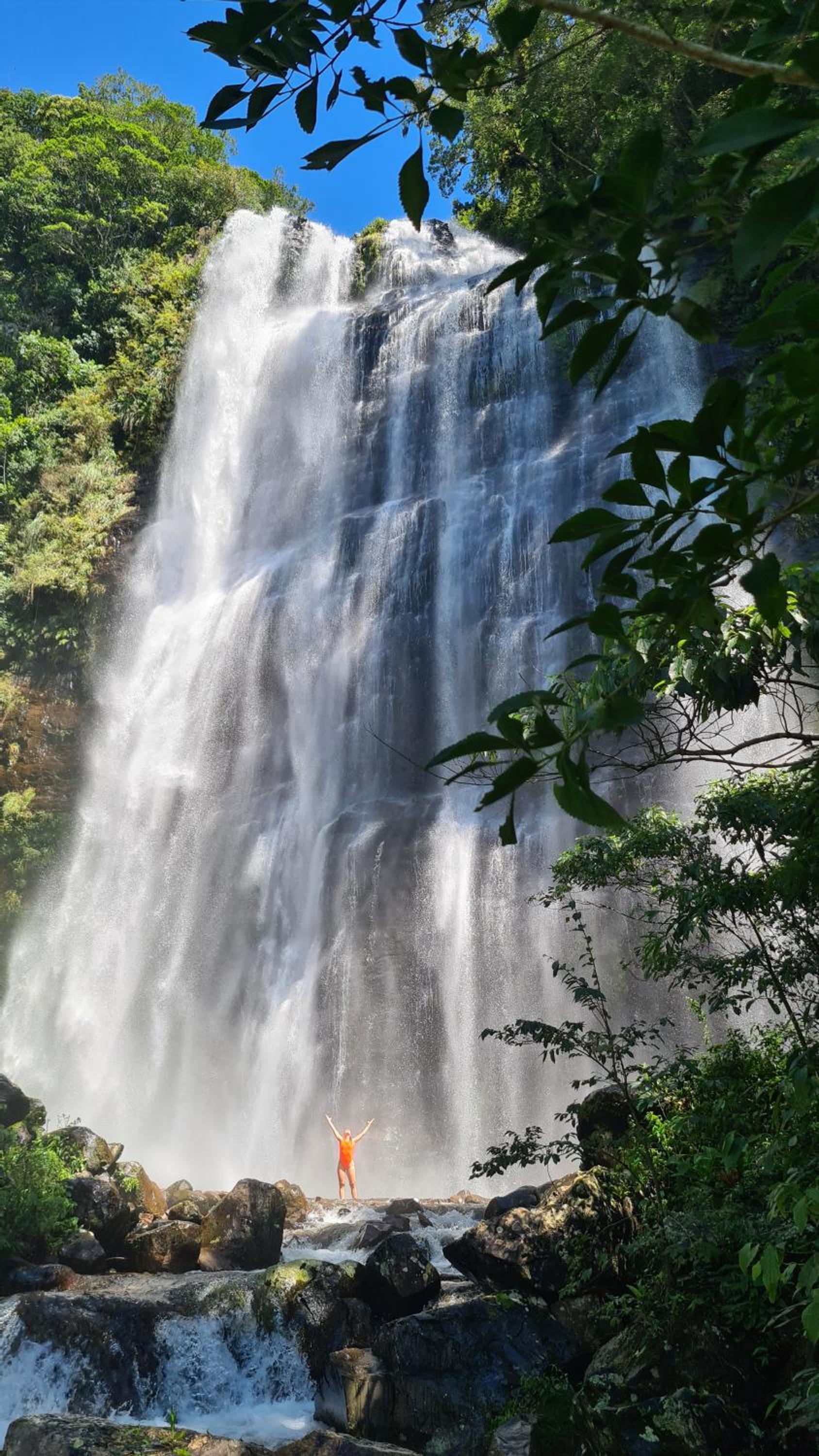 Cachoeira dos Borges Cabanas e Parque
