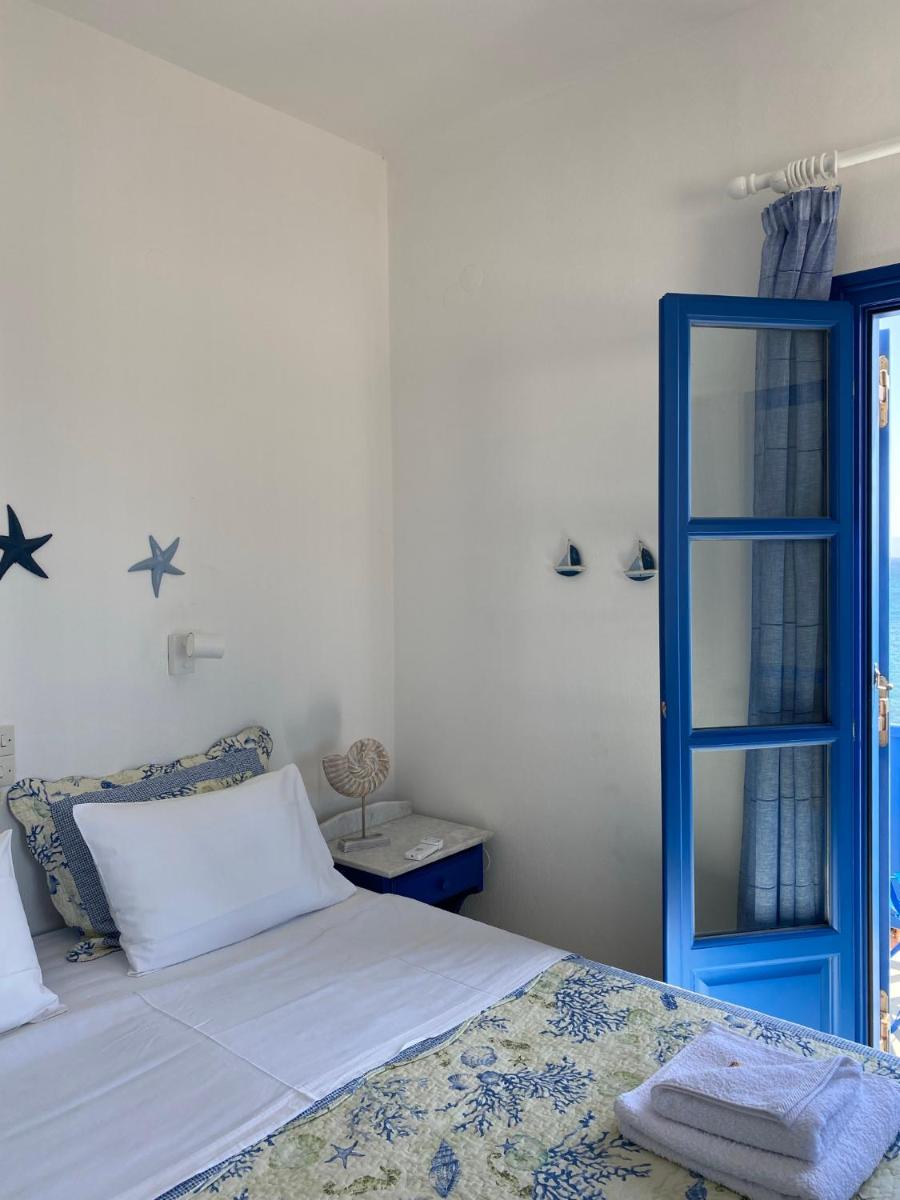 Cavos Studio by the Sea (West) photo 4