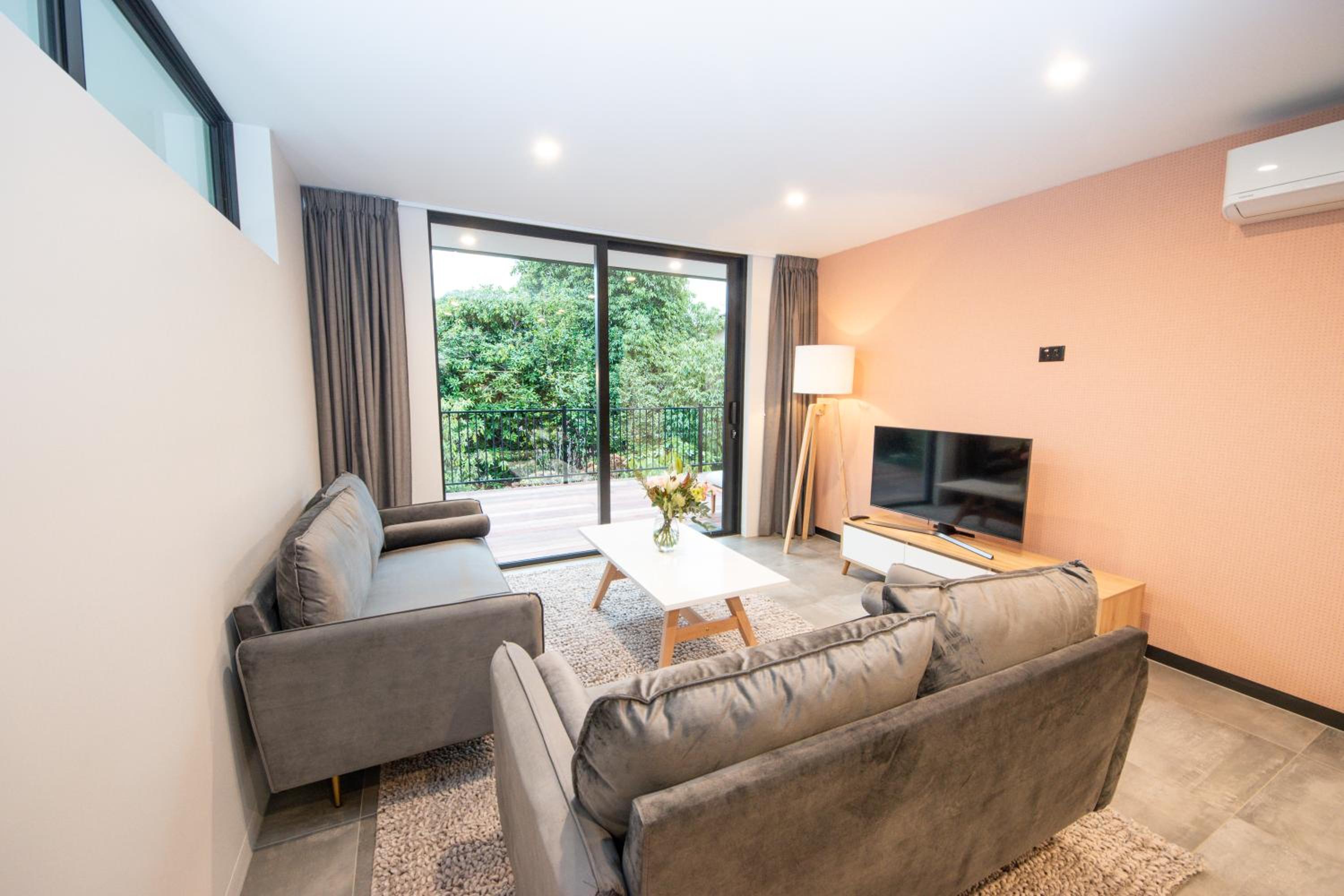 Brookside Central Wanaka Luxury Apartment view 2
