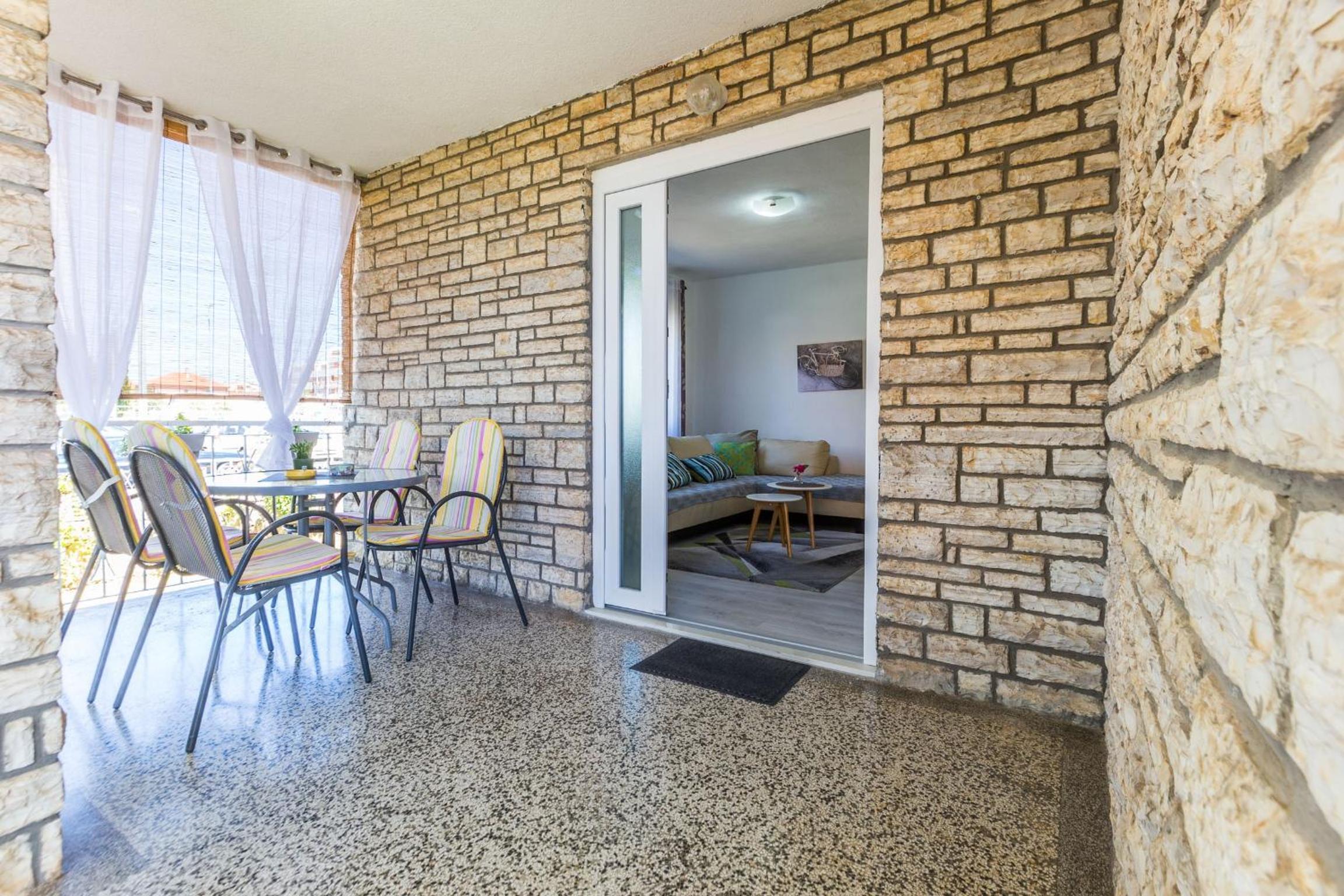 Makalu Apartment