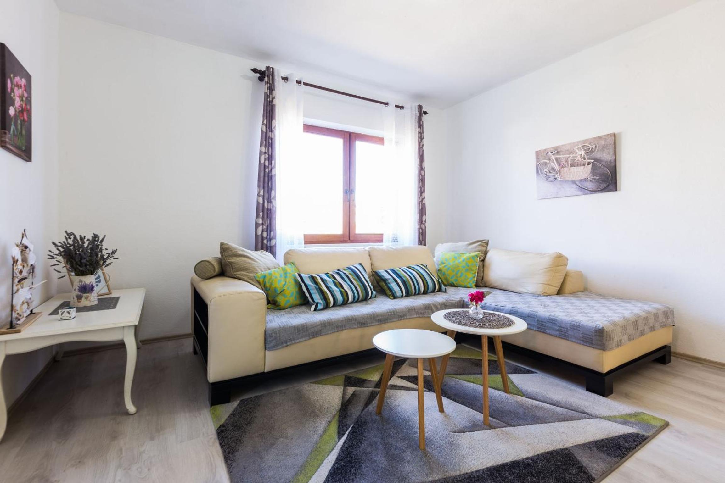 Makalu Apartment