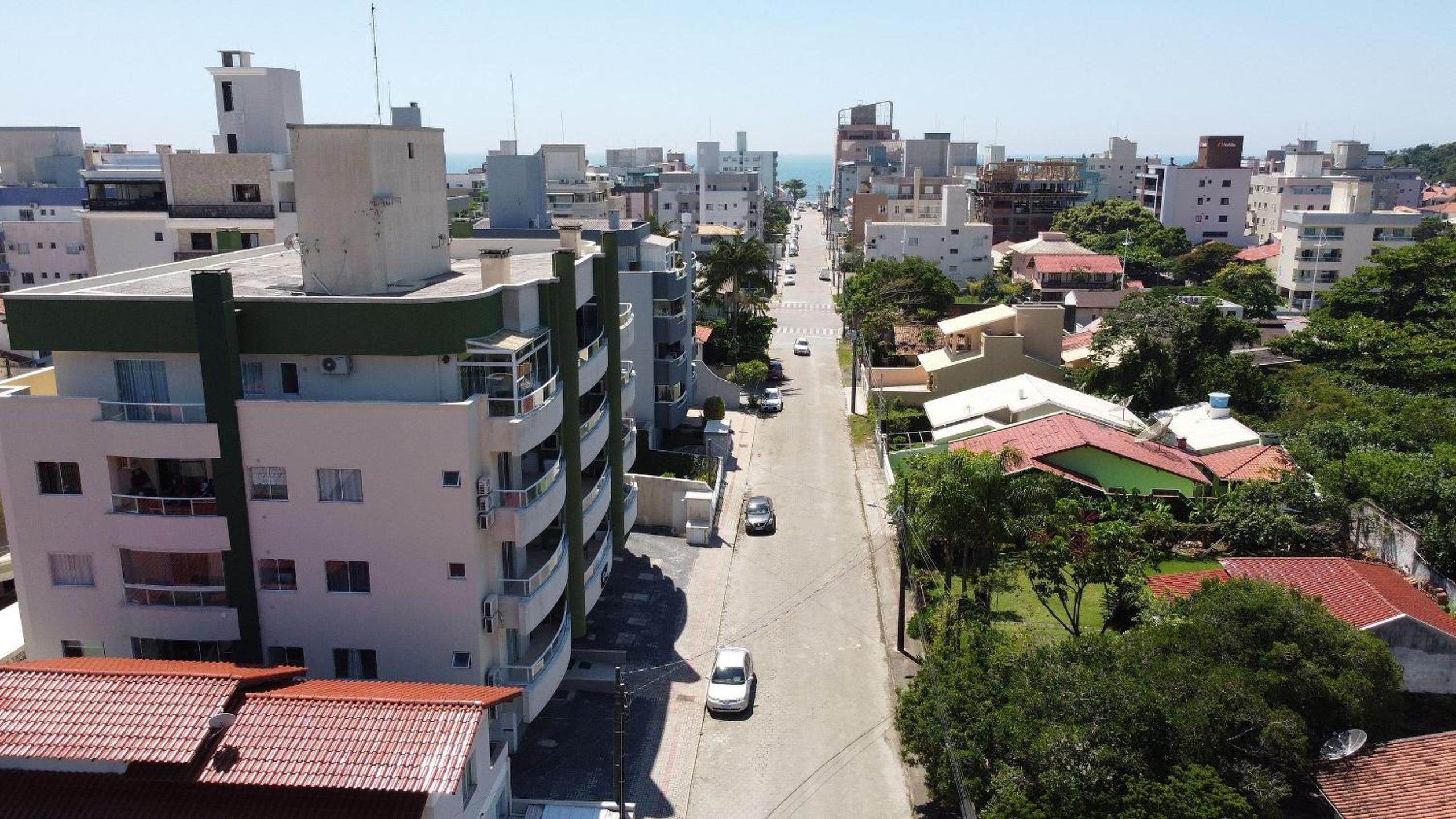 1024 - Apartamento em Bombinhas para locação de temporada - Praia de Bombas view 3