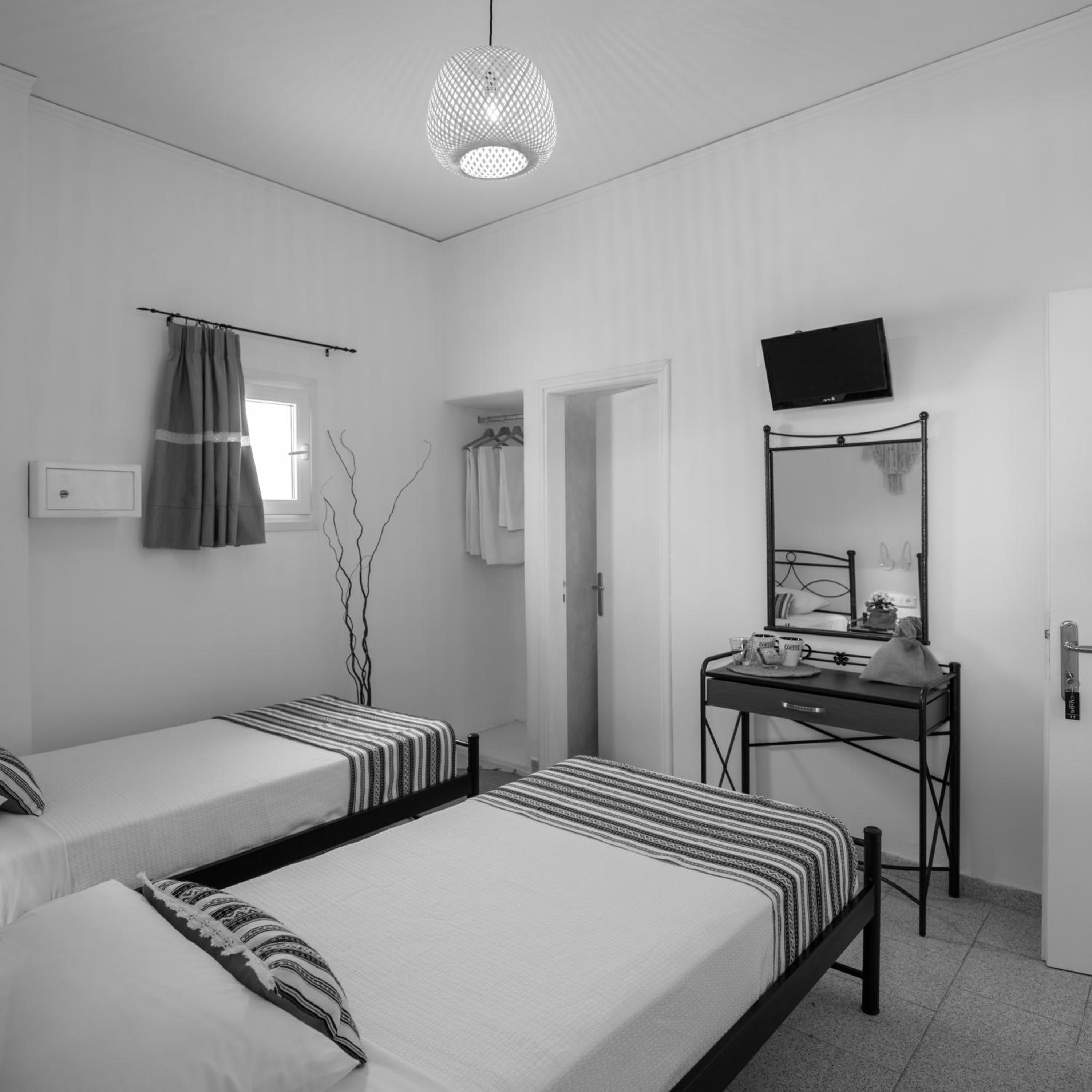 Cal Day Rooms Santorini photo 5