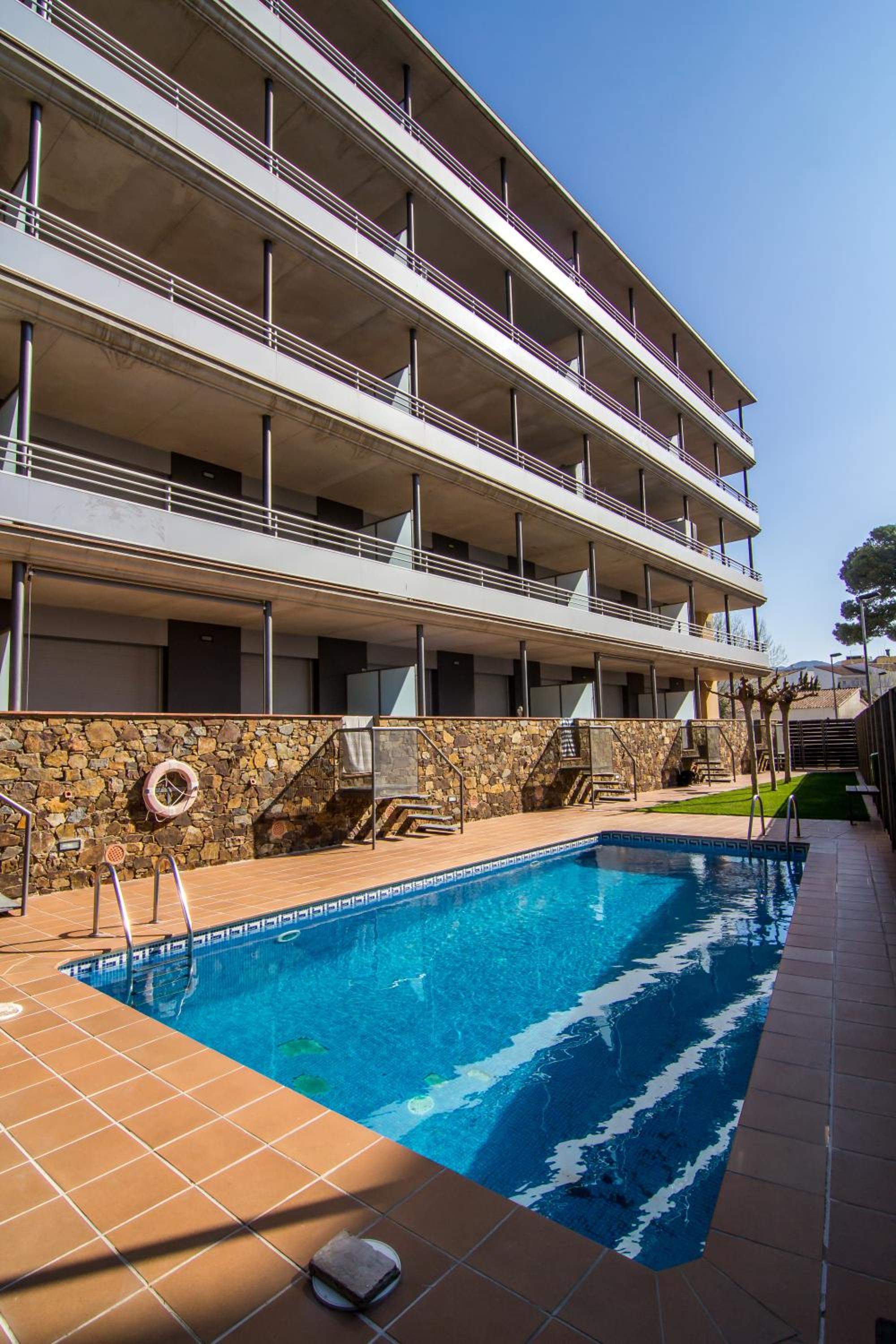 Agi Torre Quimeta Apartments