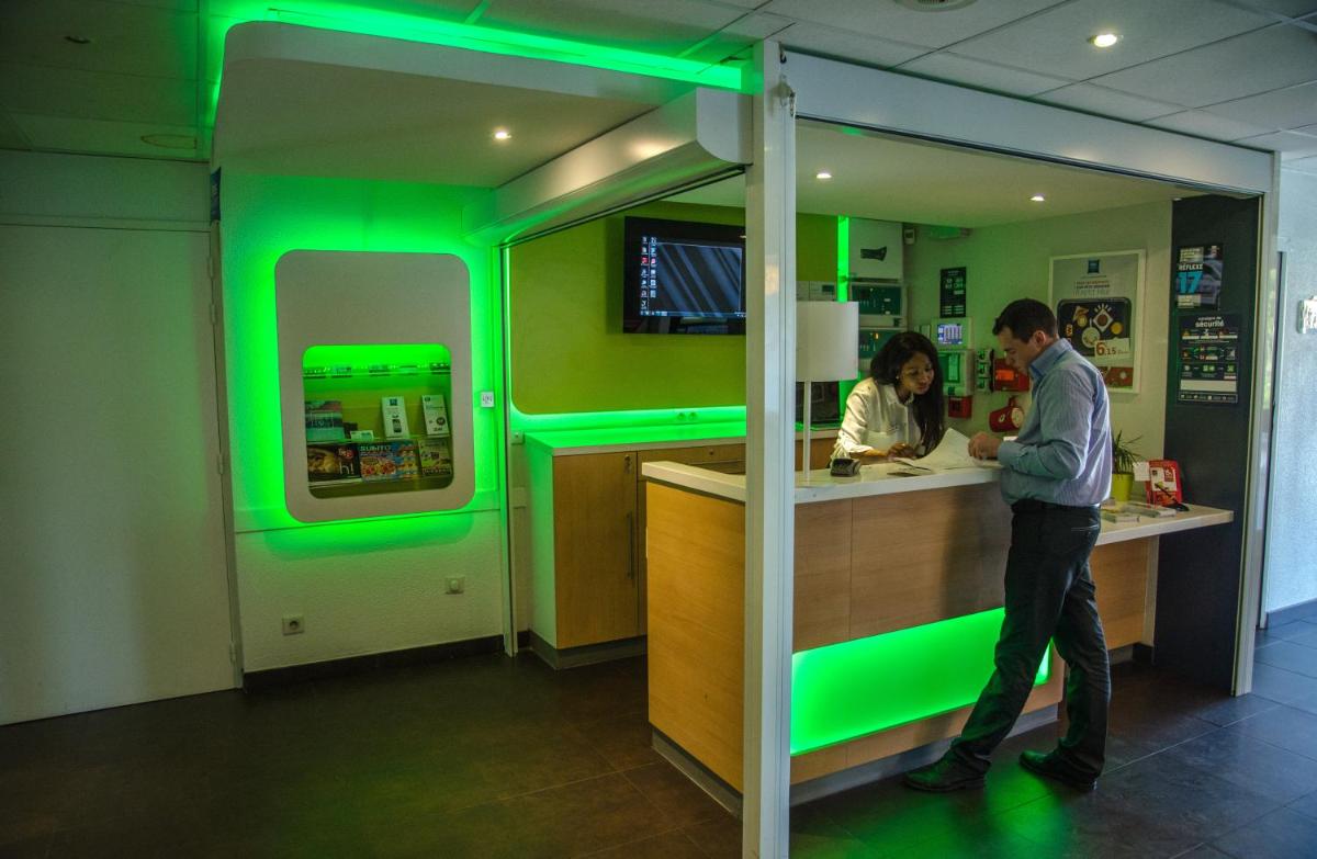 hotel reception