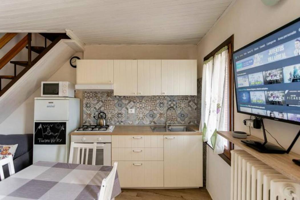 Casa con terrazzo vista Lago - LAKEHOLIDAY IT